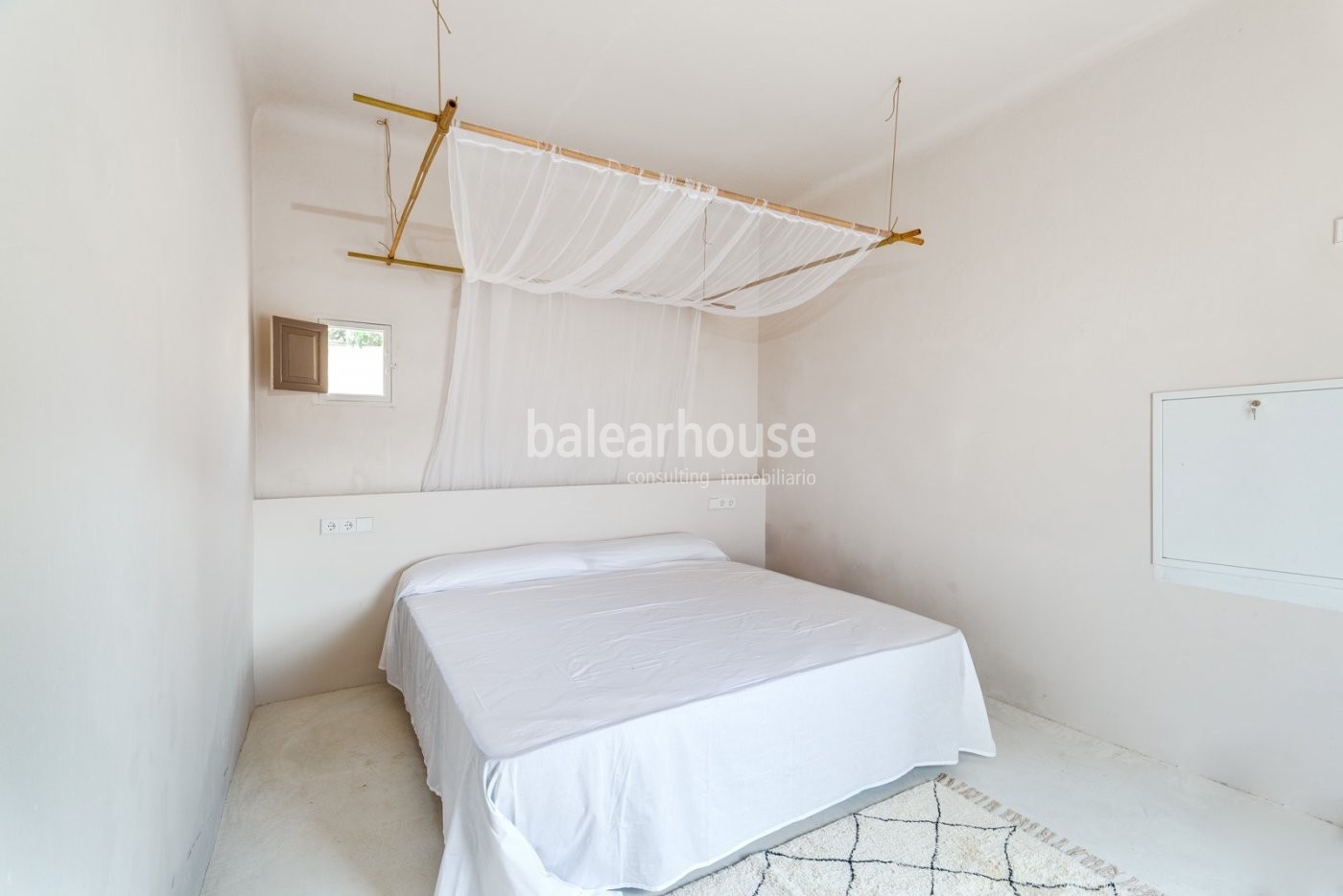 Excellent brand new house full of light and charm very close to the beaches and port of Cala Ratjada