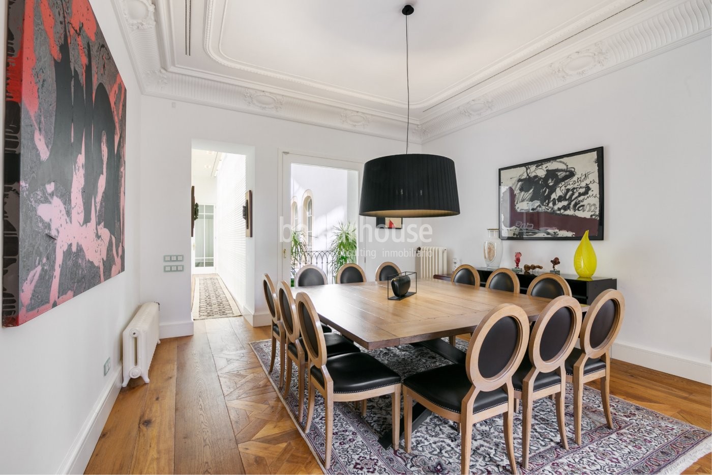 Exclusivo gran palacio reformado en el casco histórico con vistas privilegiadas a la catedral