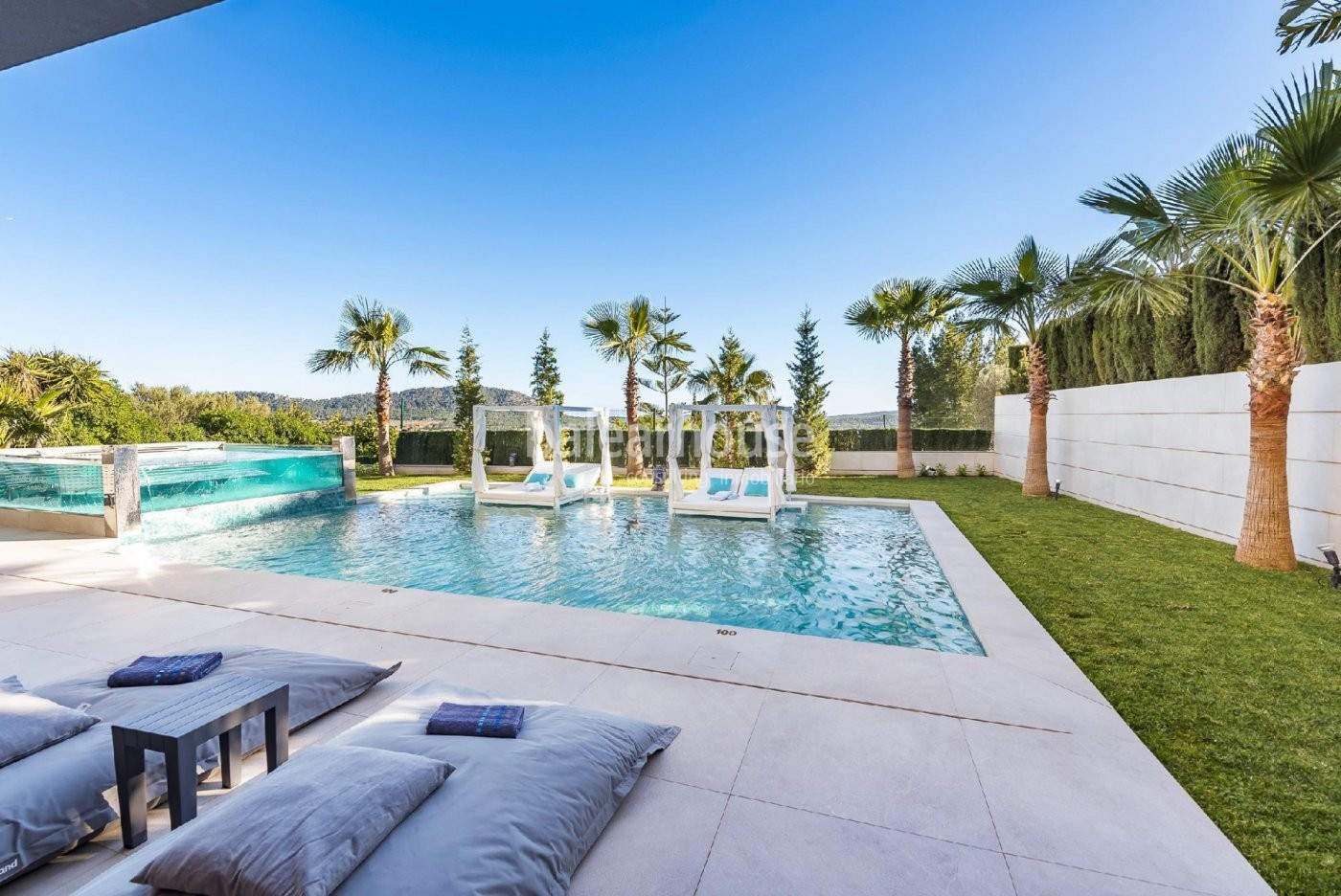 Espectacular villa de lujo con un diseño único en Santa Ponsa