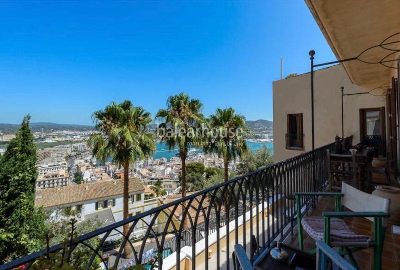 Preciosa propiedad de 4 habitaciones en el Dalt Vila