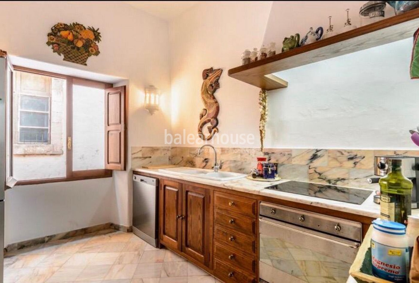 Exquisite 4-bedroom apartment in the Dalt Vila