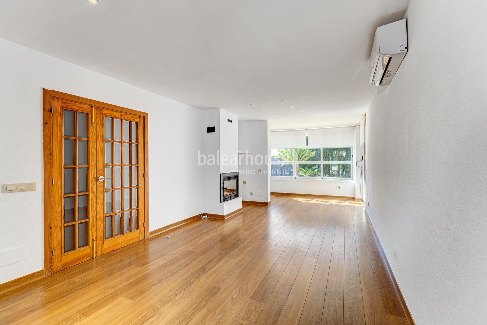 Excellent south facing house with terraces and garden in the green area of Sa Teulera in Palma.