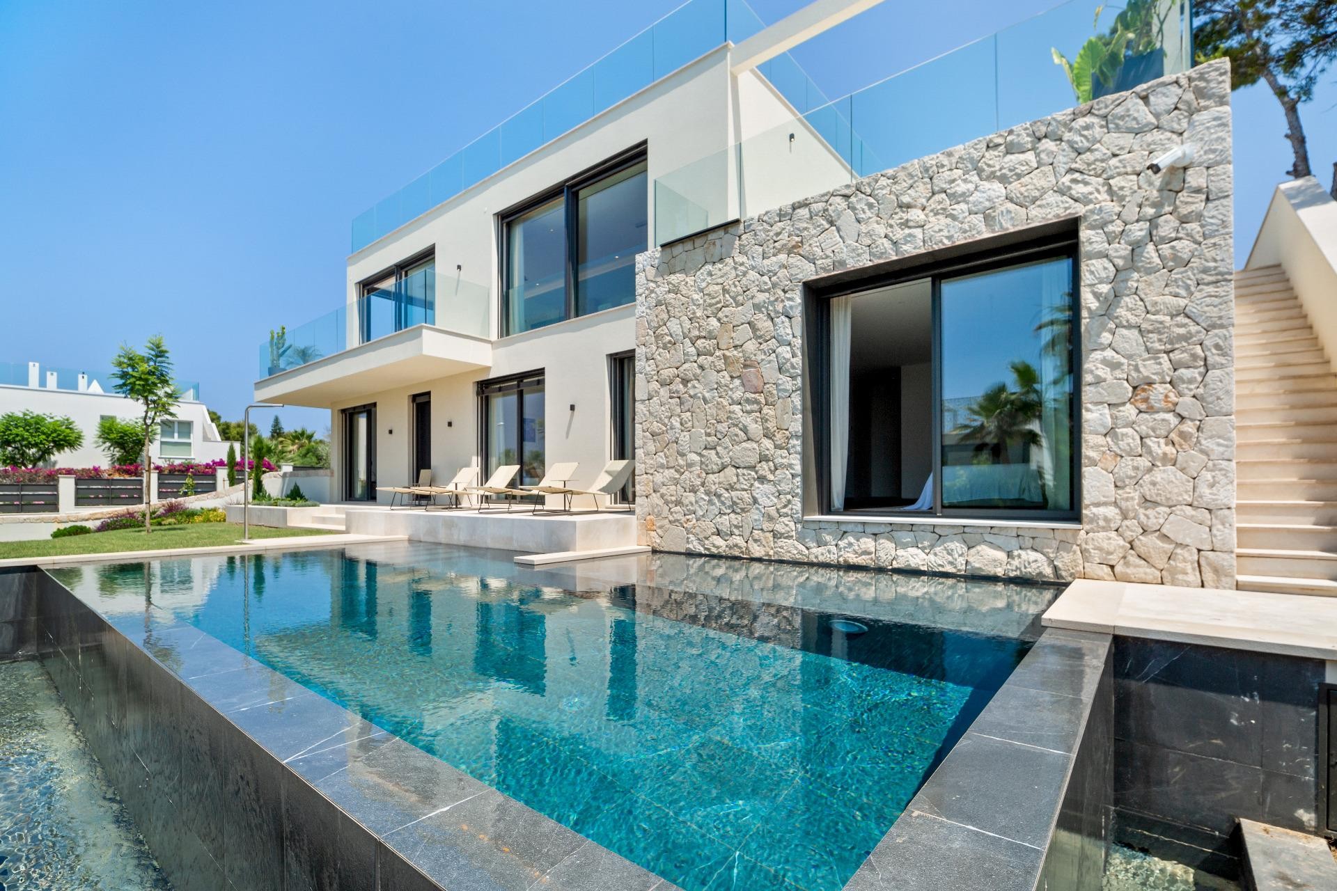Bright new villa in modern design with excellent sea views in exclusive area of Santa Ponsa