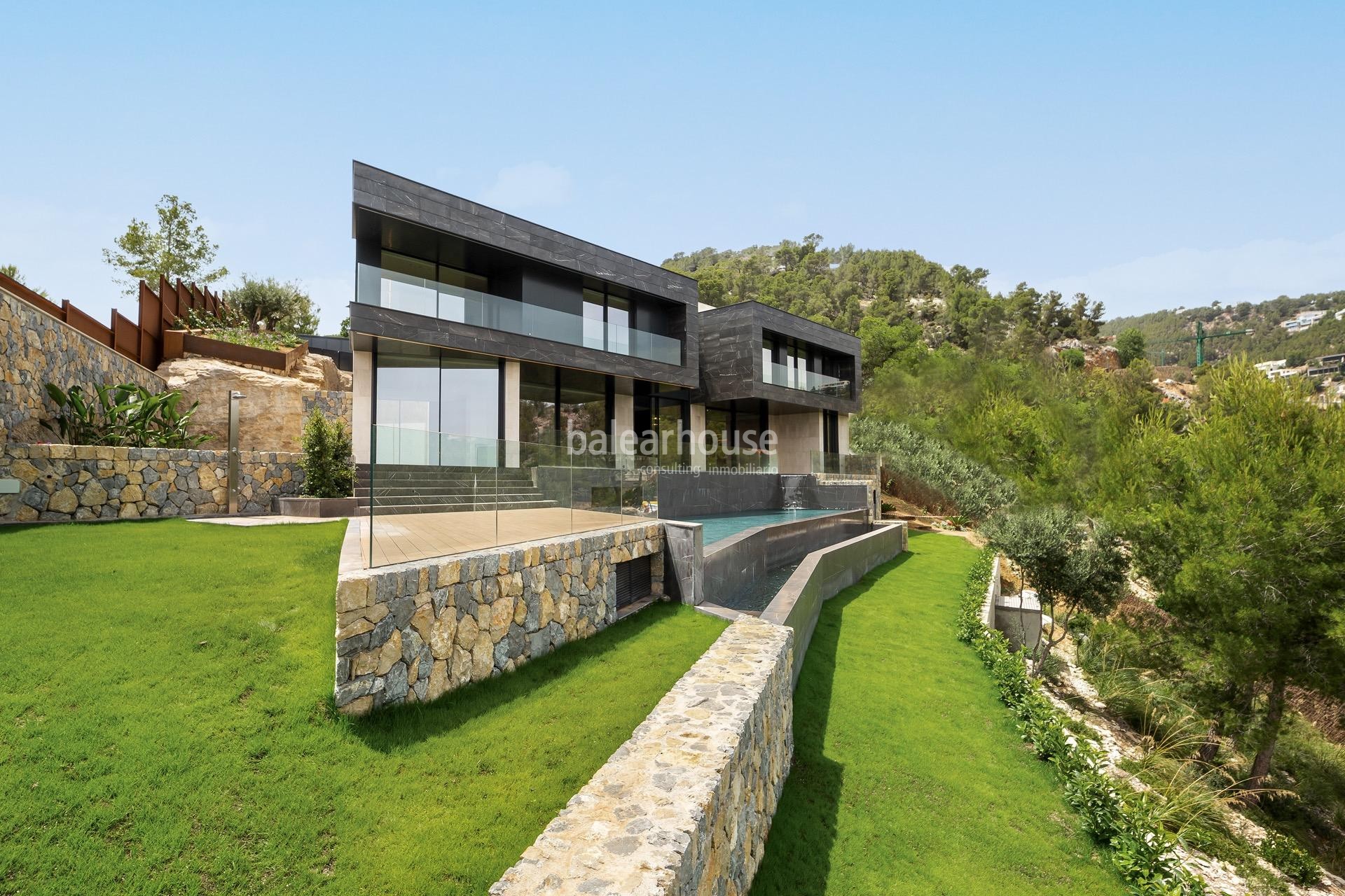 Design and spectacular city views come together in this newly built villa in Son Vida.