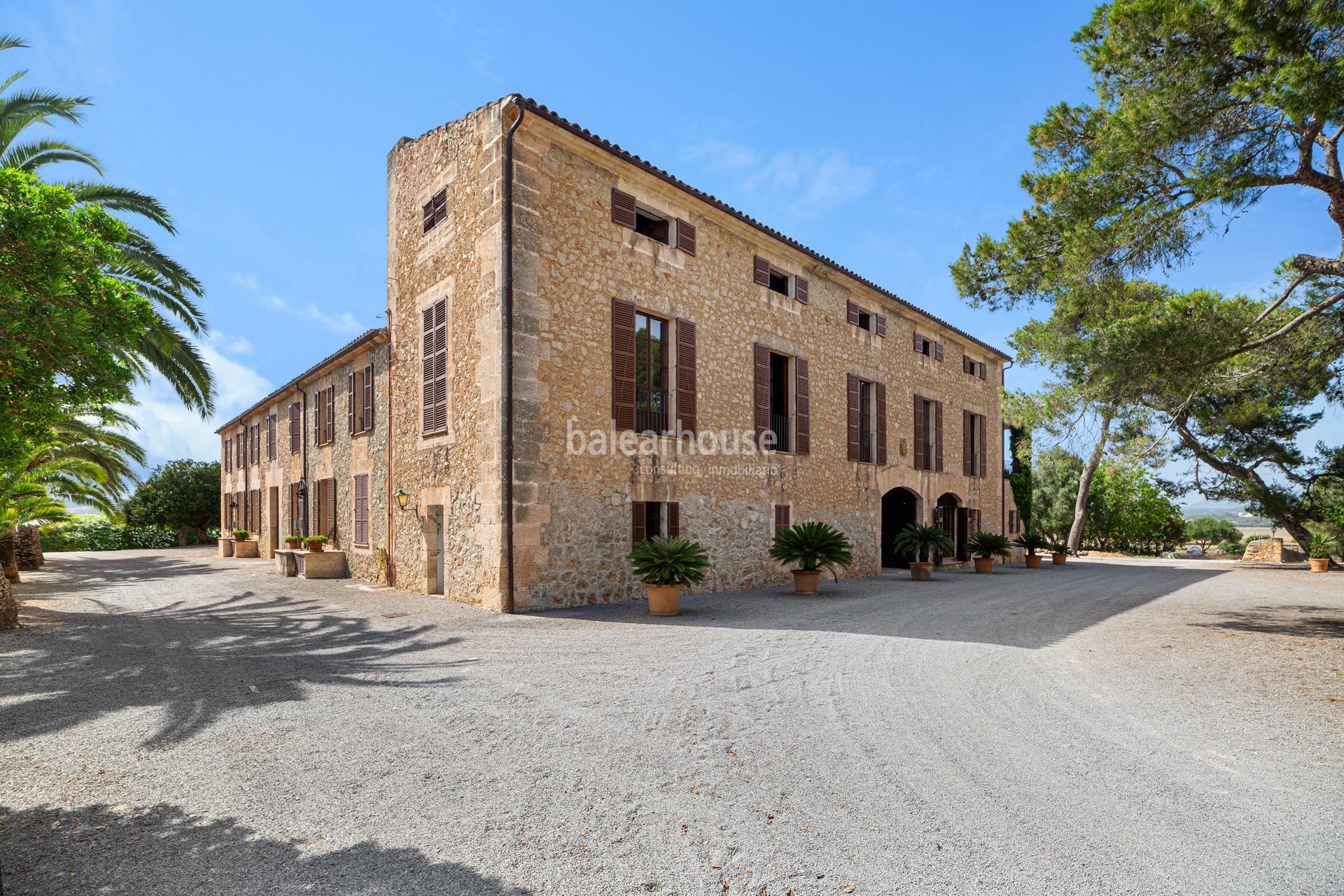 Weitläufiges Grundstück mit Finca, freistehender Villa und Haus mit Unterkunft in einem Naturparadie