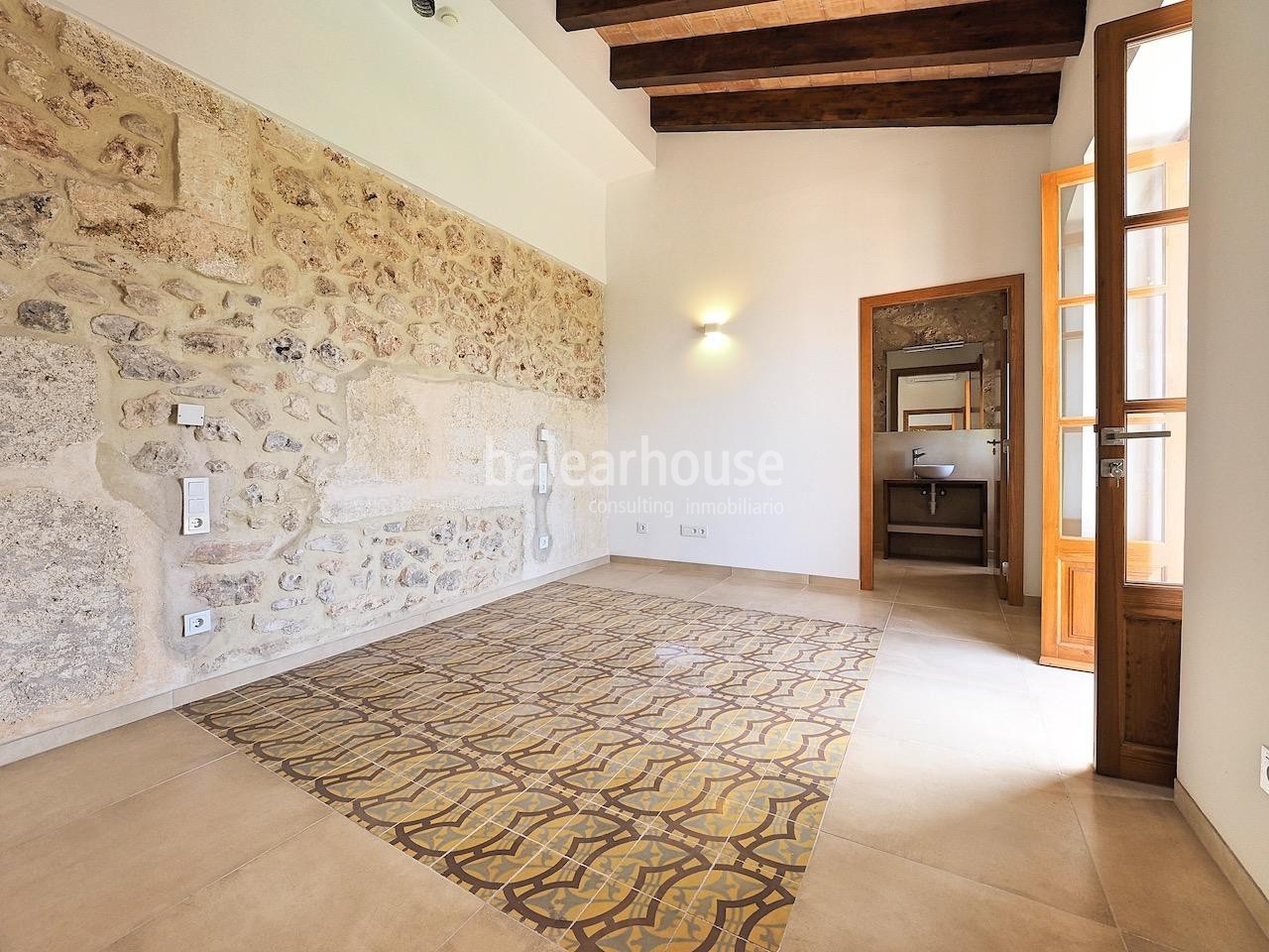 Exclusive Boutique Hotel for sale in Sineu; unique opportunity for an unbeatable investment