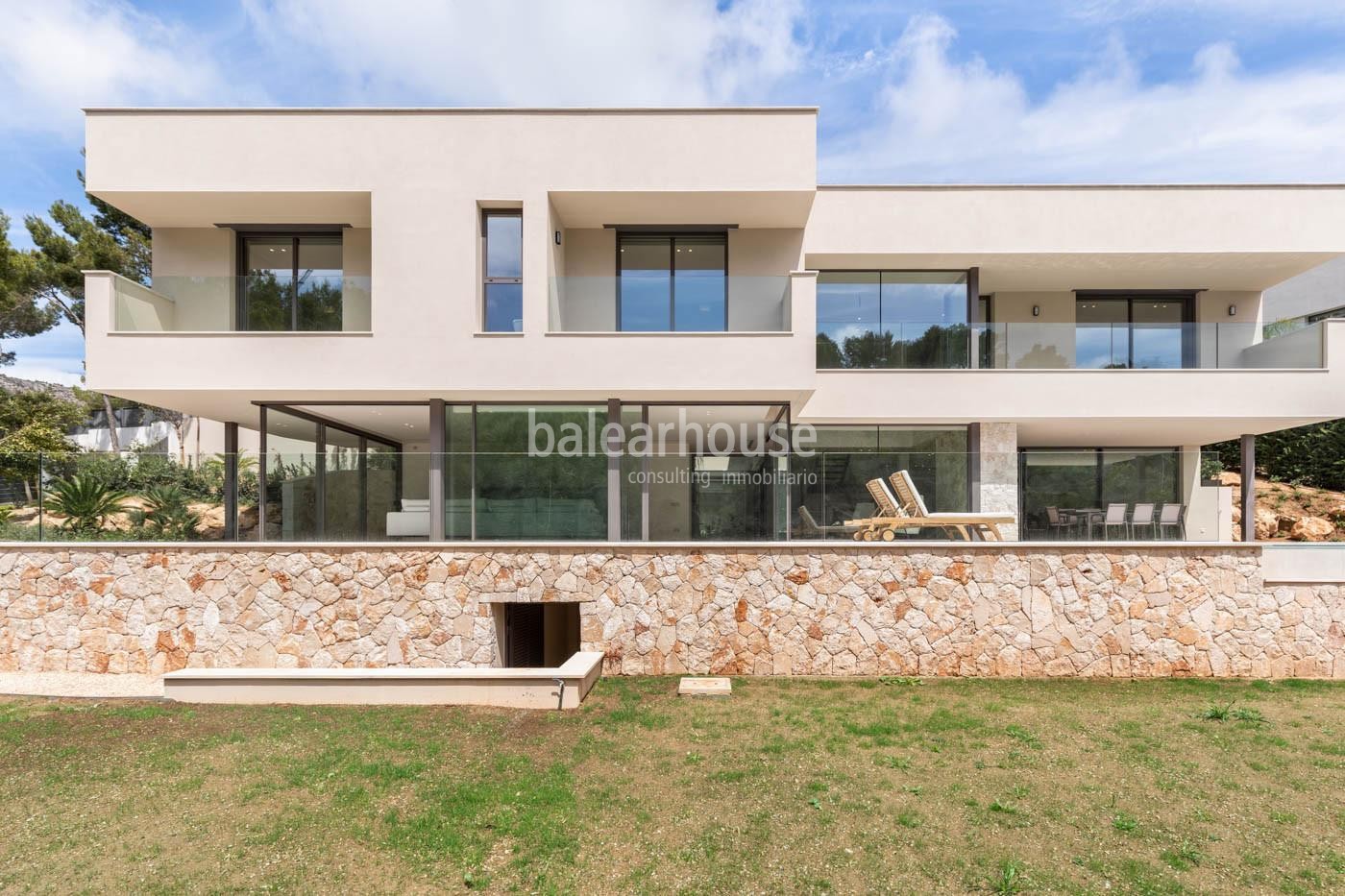 Spectacular new modern villa with beautiful views in Costa den Blanes