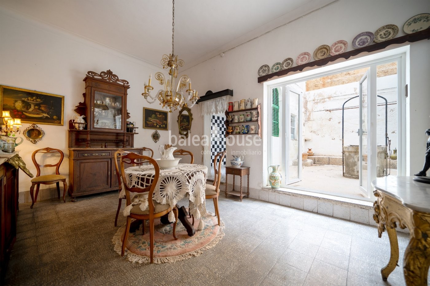 Historisches Stadthaus mit großem Potenzial im Zentrum von Andratx