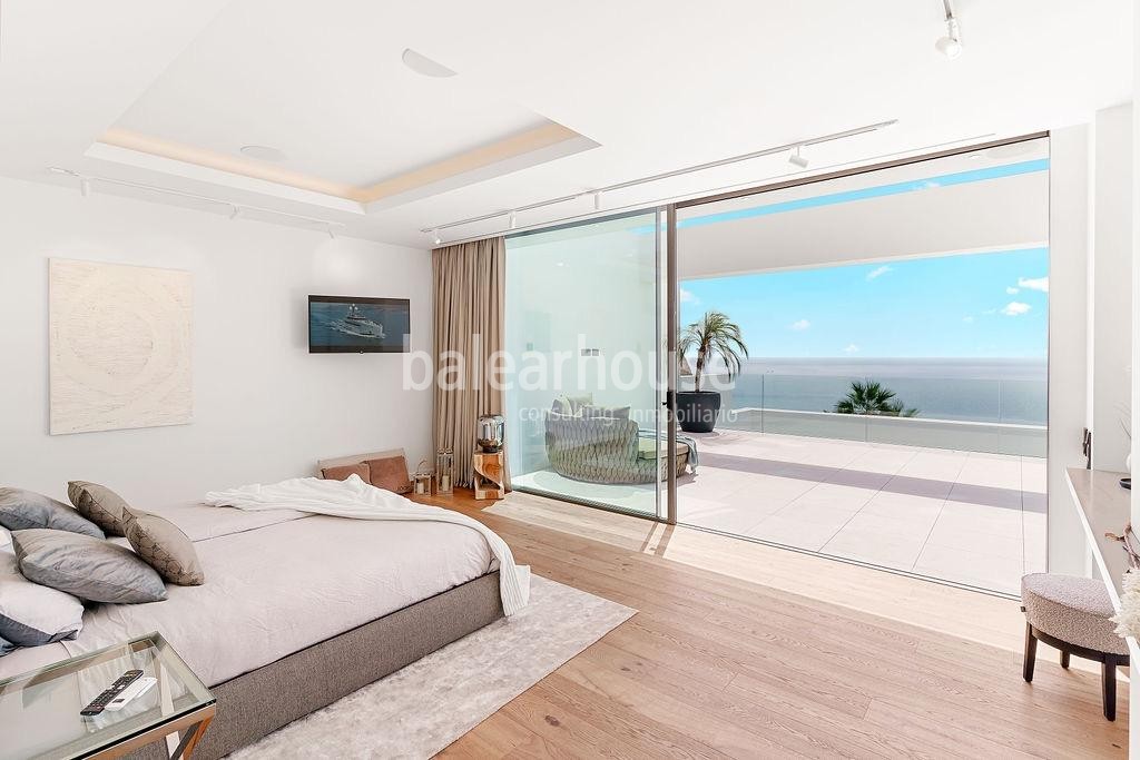 Exklusive Neubauvilla in Cala Llamp mit atemberaubenden Meeresblicken