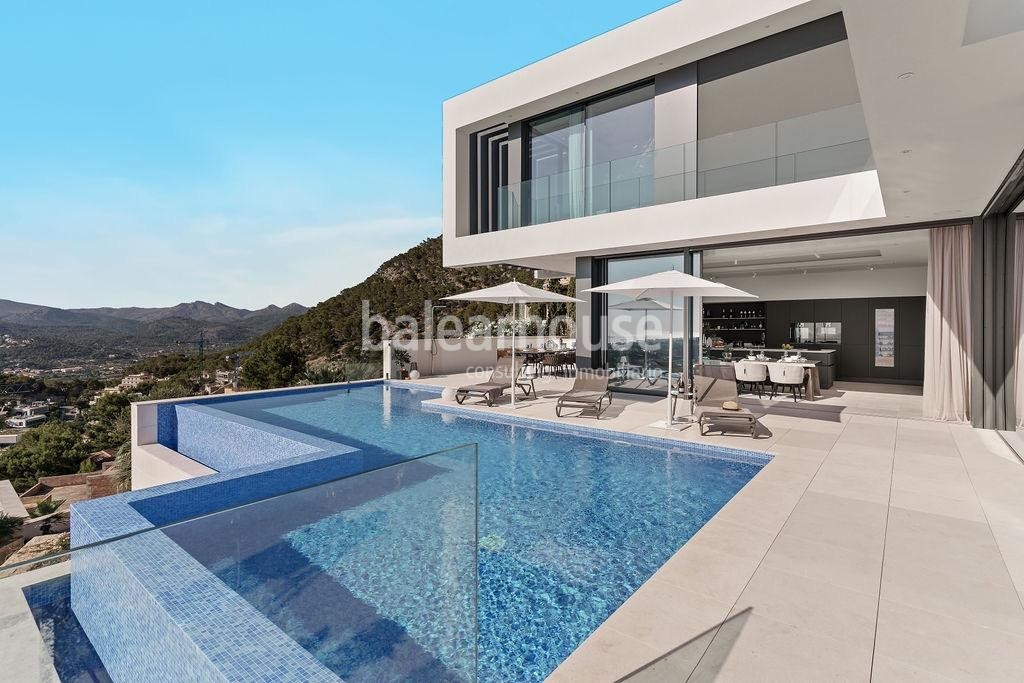 Exklusive Neubauvilla in Cala Llamp mit atemberaubenden Meeresblicken