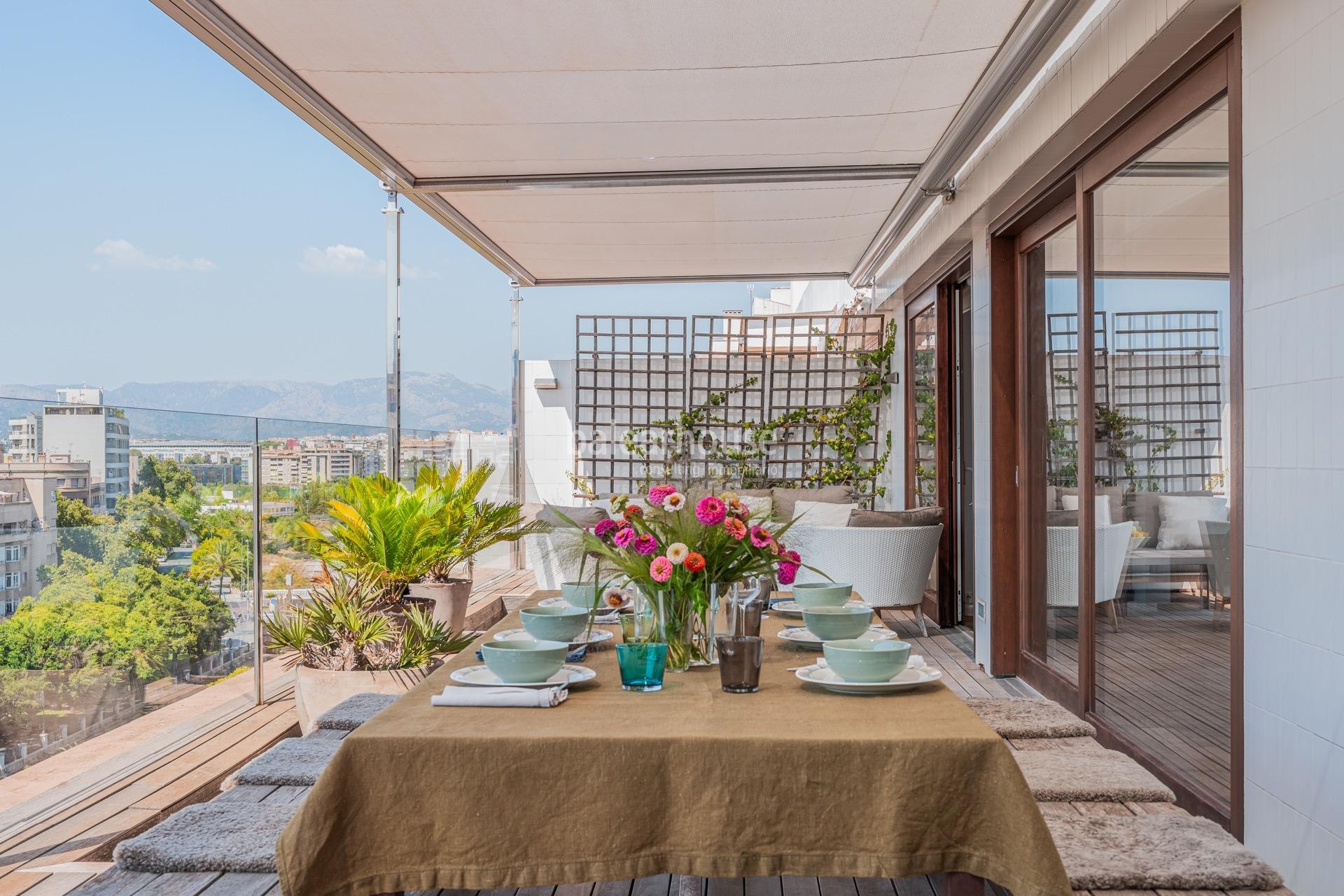 Excelente ático en el Paseo Mallorca de Palma con gran terraza y fantásticas vistas a toda la ciudad