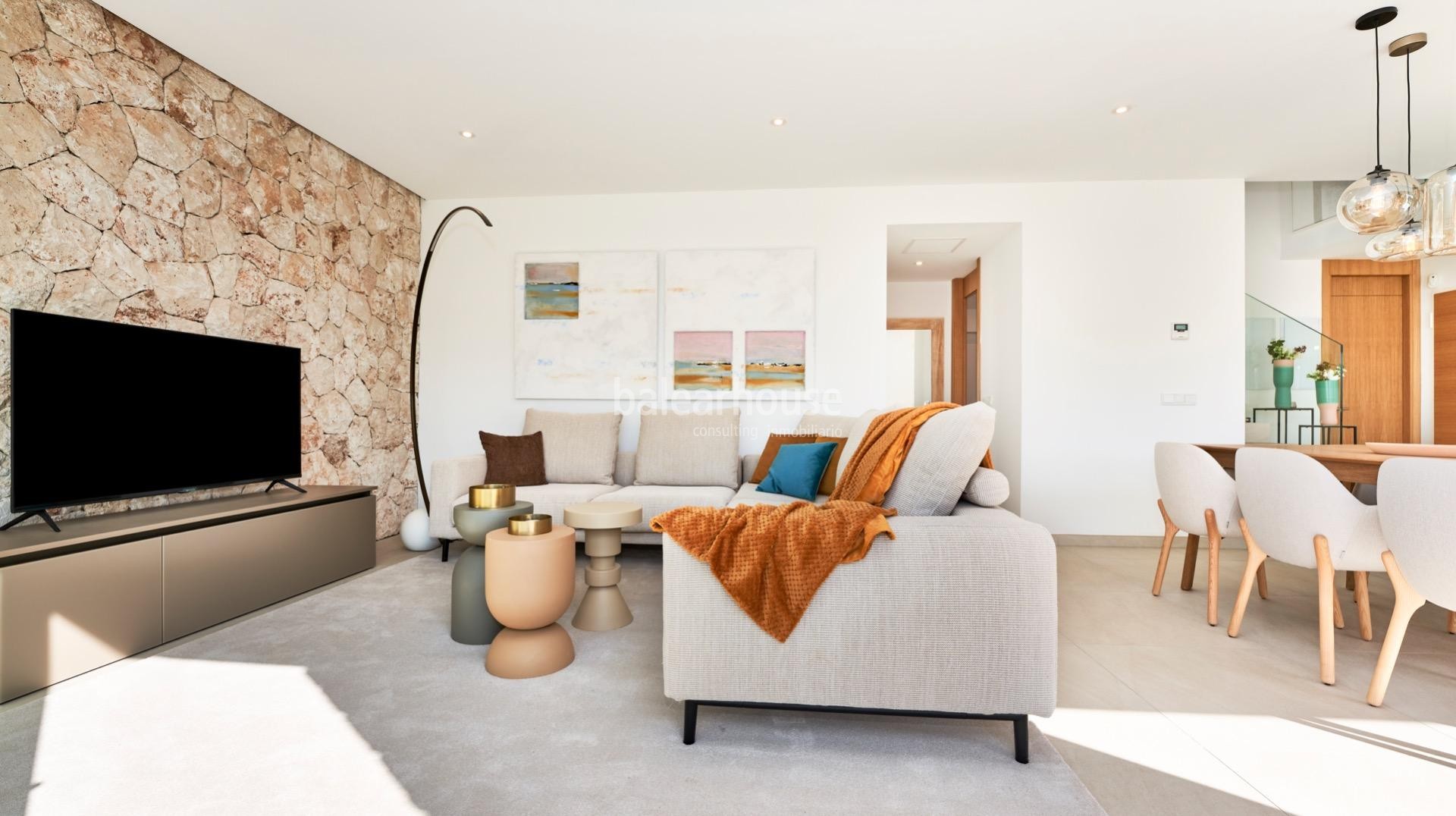 Modern new villas near the beach of Sa Rápita with private garden and swimming pool