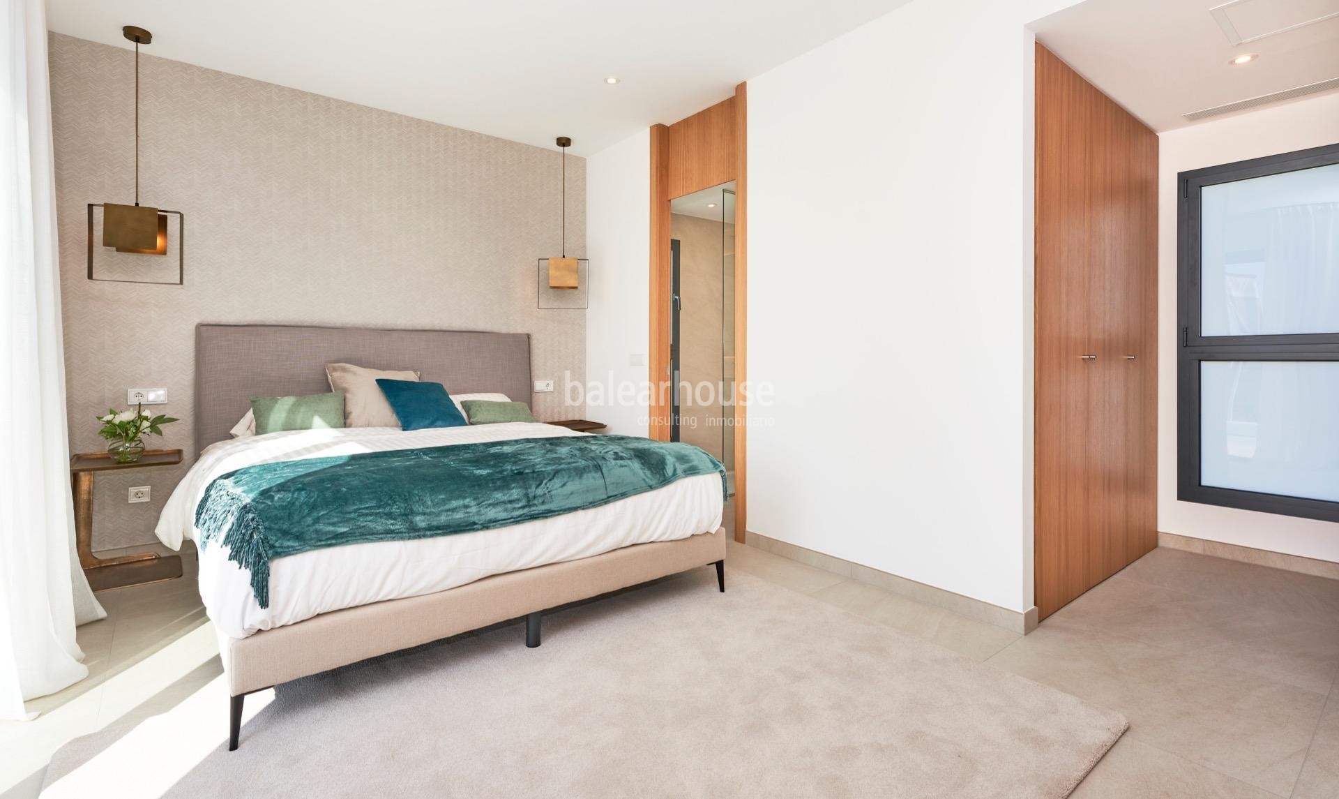 Modern new villas near the beach of Sa Rápita with private garden and swimming pool