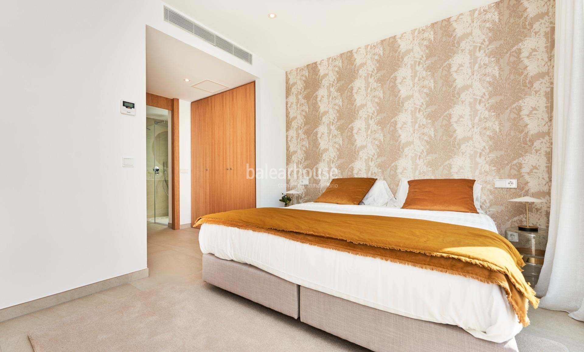 Modern new villas near the beach of Sa Rápita with private garden and swimming pool