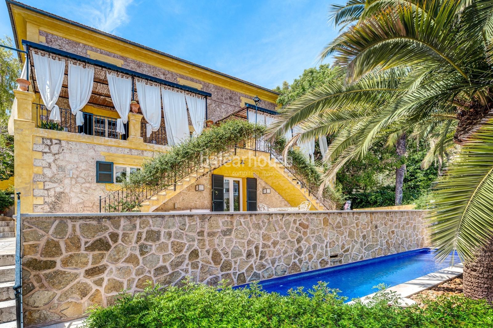 Large stately villa on Palma's Paseo Marítimo with swimming pool, garden and modern interiors