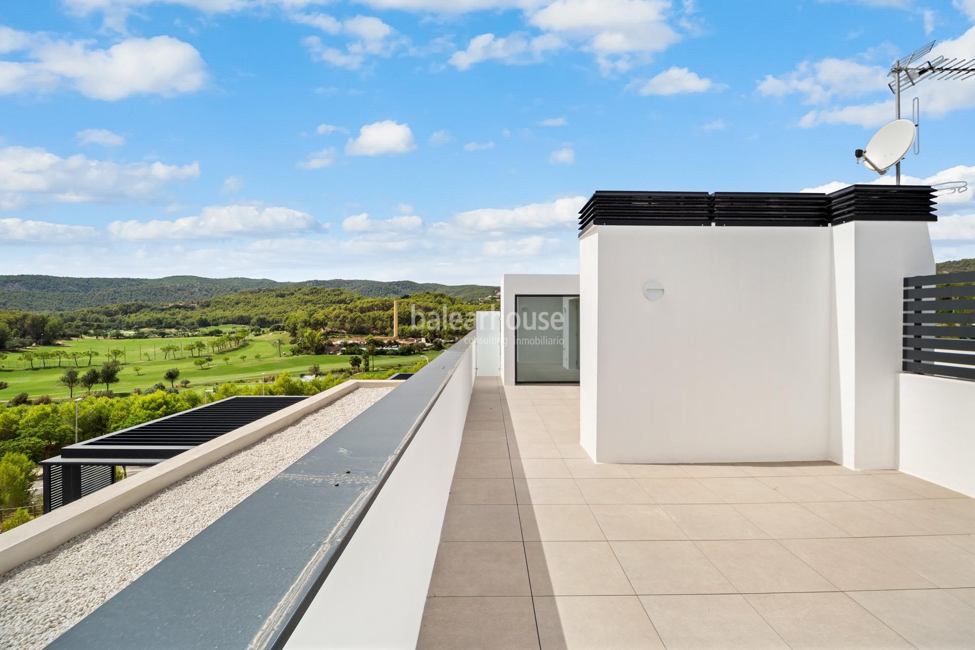 Excelente ático a estrenar con solarium privado y magníficas vistas al golf en Son Quint - Palma