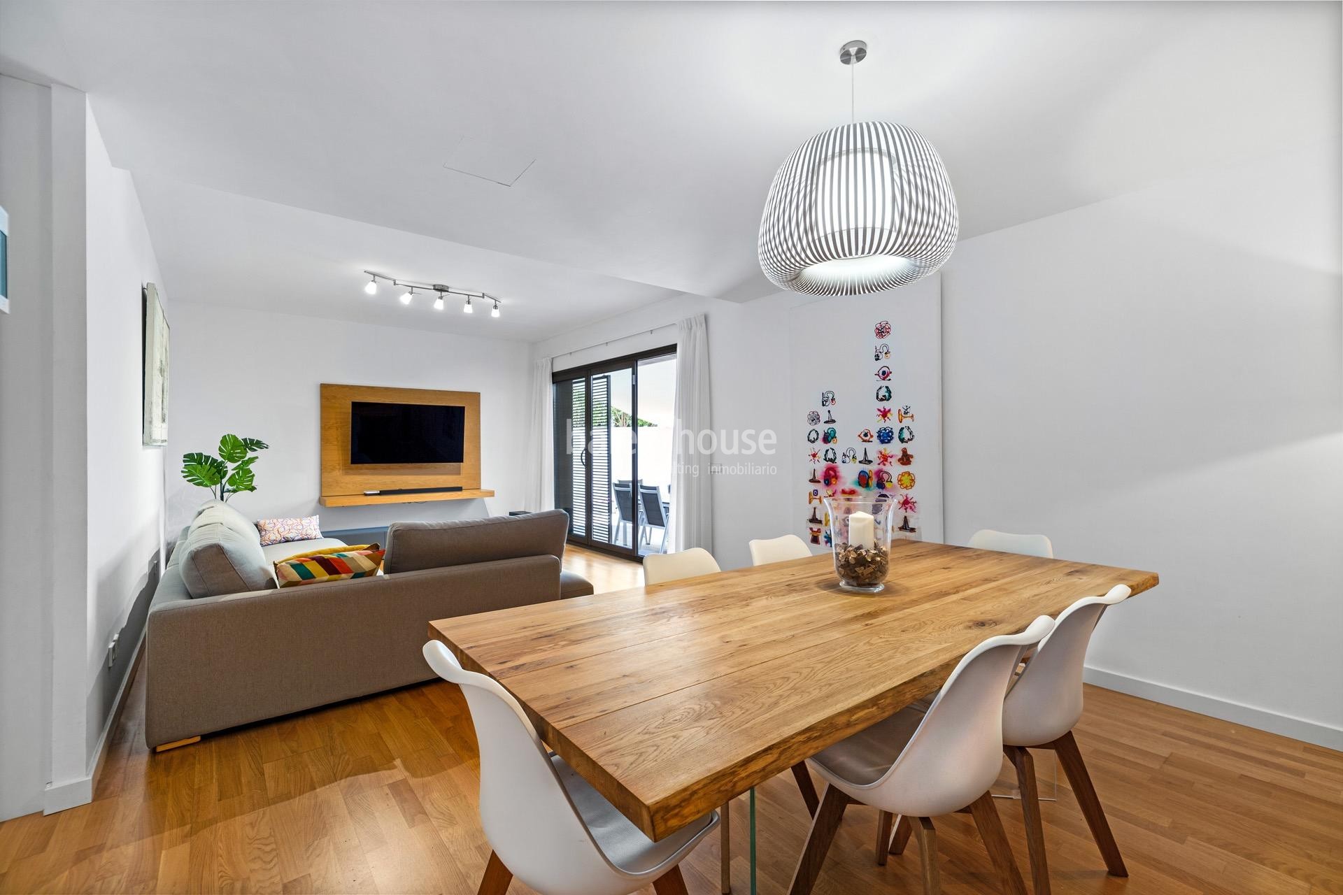 Excelente planta baja con grandes jardines y terrazas privadas junto al golf en Palma