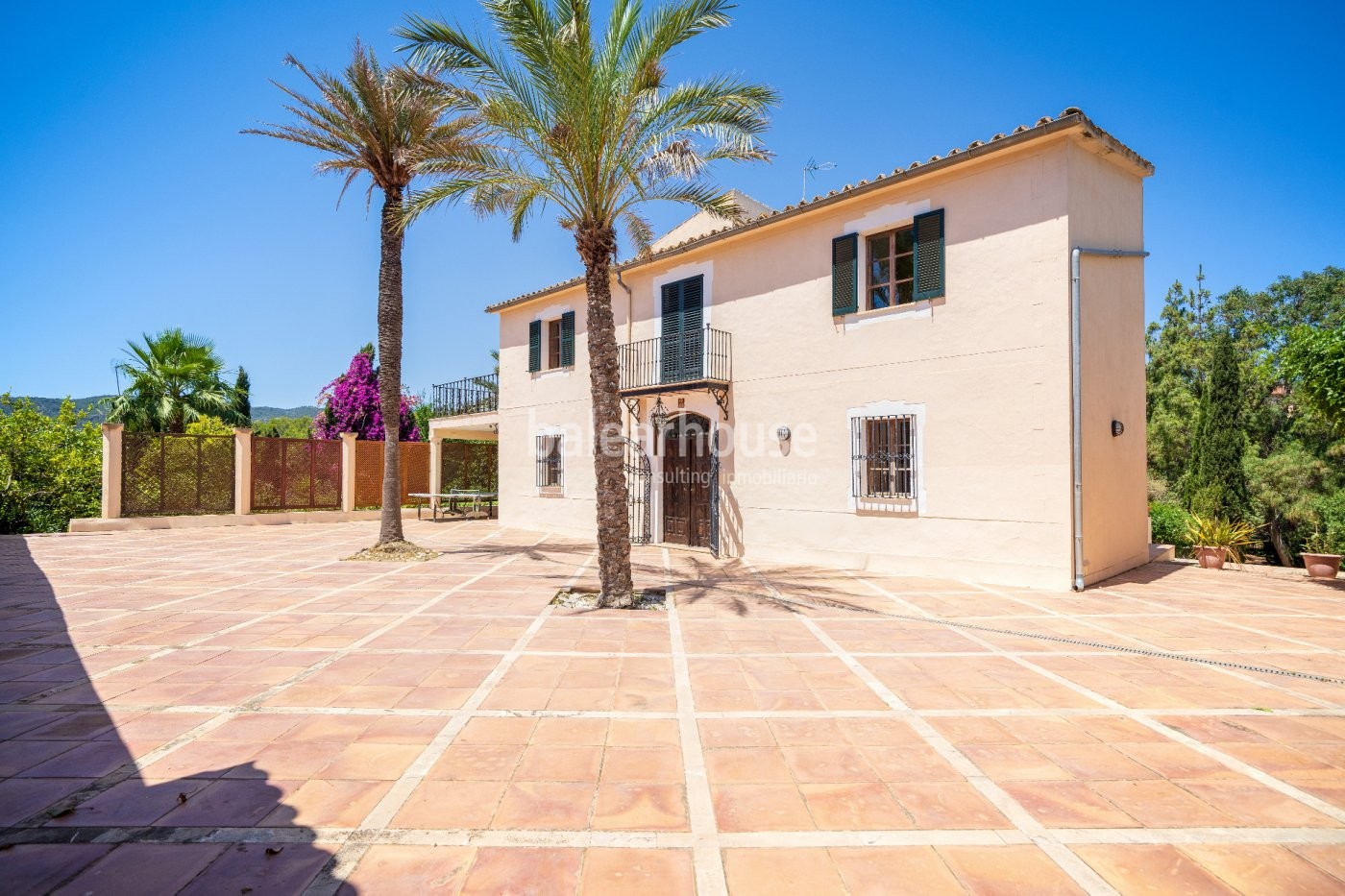 Casa señorial junto a zona verde muy cerca del centro de Palma