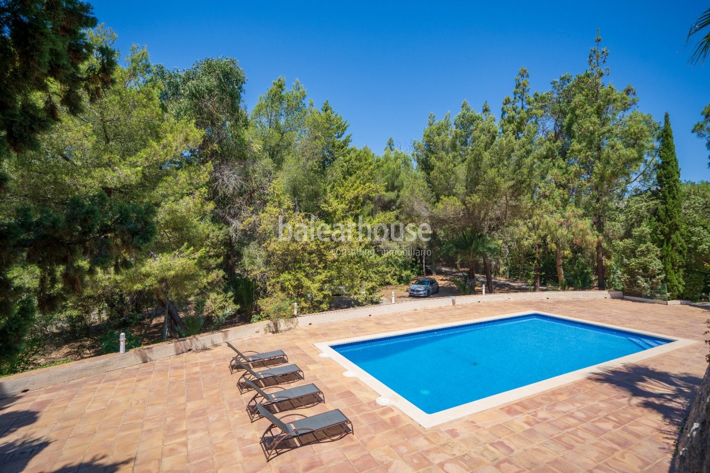 Casa señorial junto a zona verde muy cerca del centro de Palma