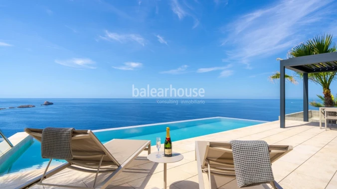 Impressive seafront villa with spectacular views of the Mediterranean near Port Adriano.
