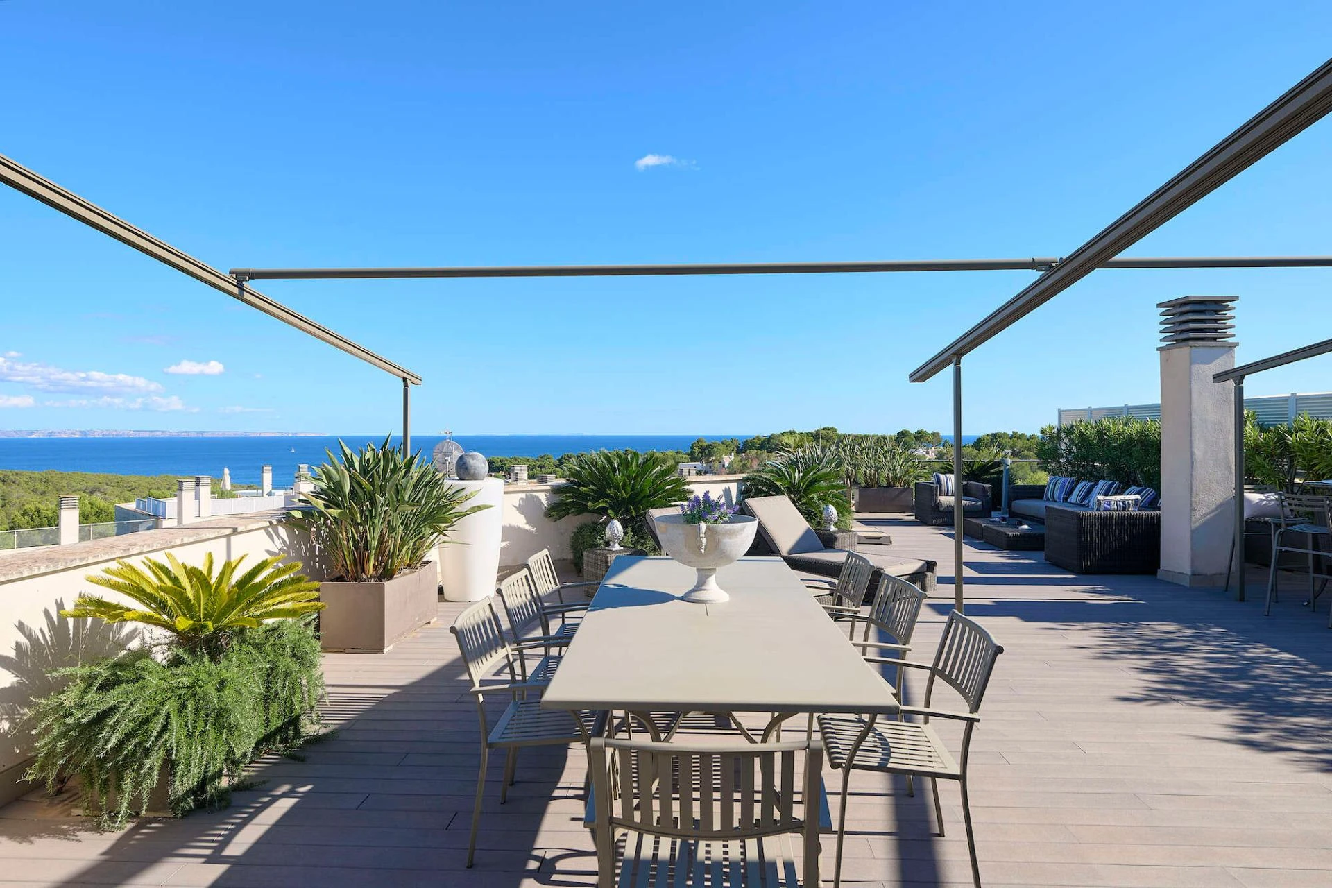 Elegante ático dúplex con vistas espectaculares al mar en Sol de Mallorca