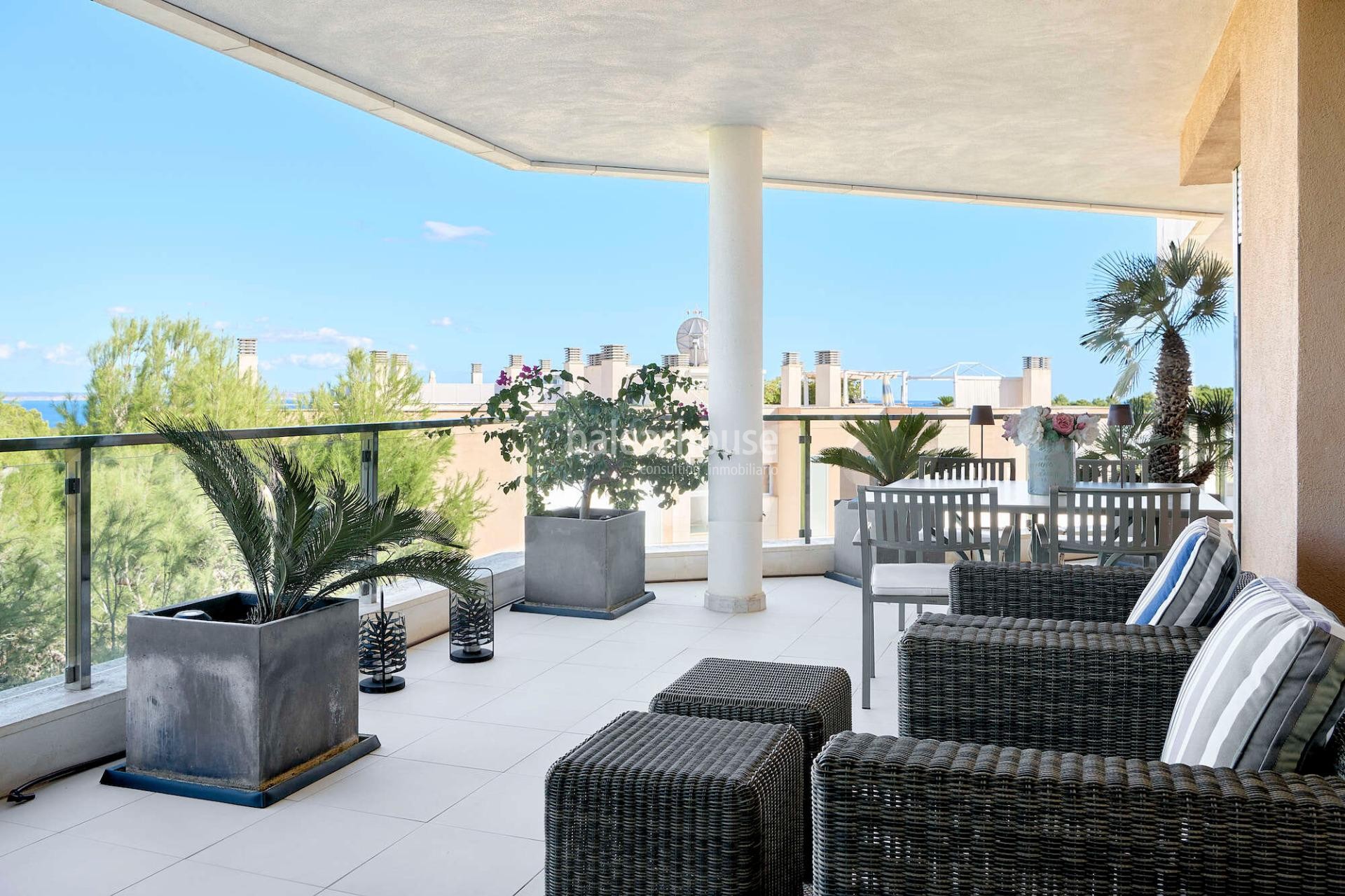 Elegantes Duplex-Penthouse mit spektakulärem Meerblick in Sol de Mallorca