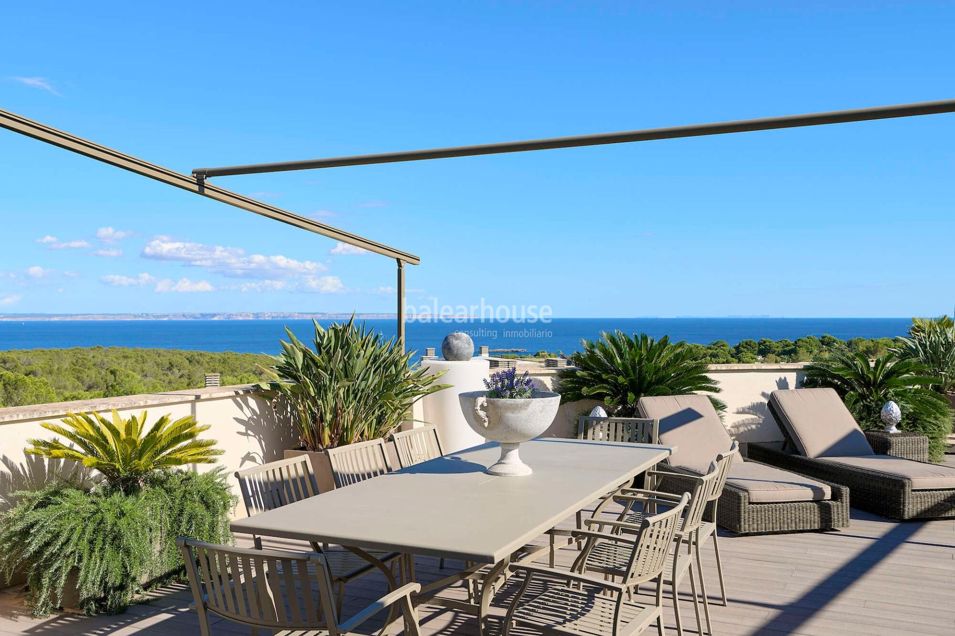 Elegantes Duplex-Penthouse mit spektakulärem Meerblick in Sol de Mallorca