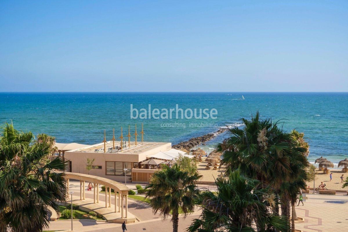 Exclusive apartment with large terrace, privileged location on the seafront of Portixol