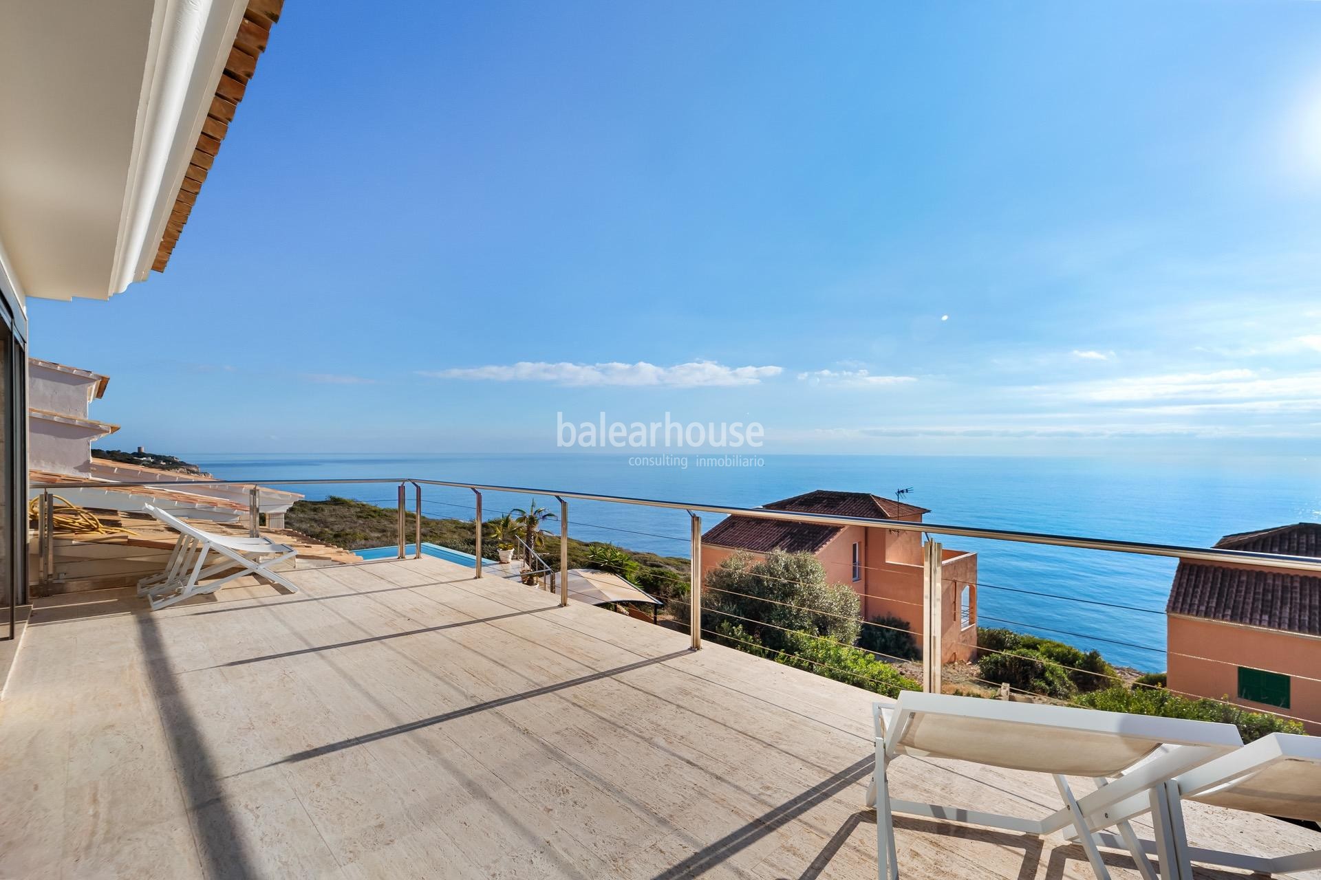 Wunderschöne Villa in Porto Cristo mit herrlichem Meerblick neben wunderschönen Buchten