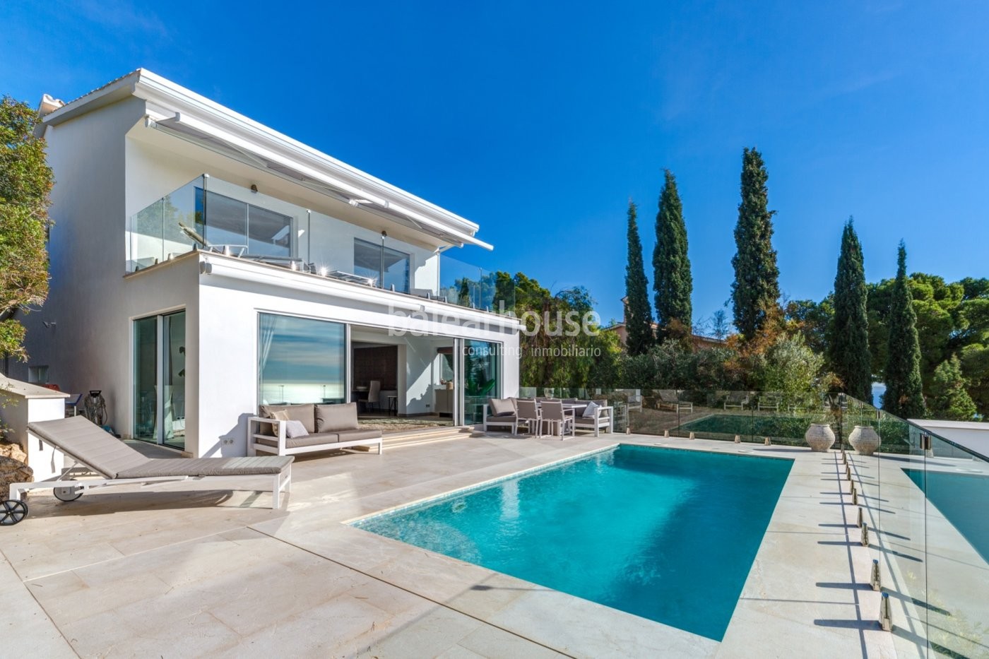 Fabulous modern design villa open to beautiful sea views in Costa d'en Blanes.