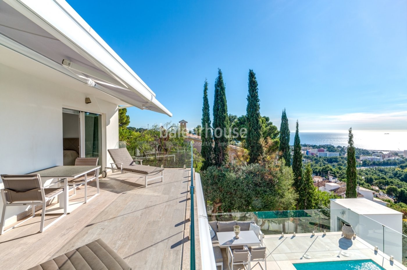 Fabelhafte moderne Design-Villa mit schönem Meerblick in Costa d'en Blanes.