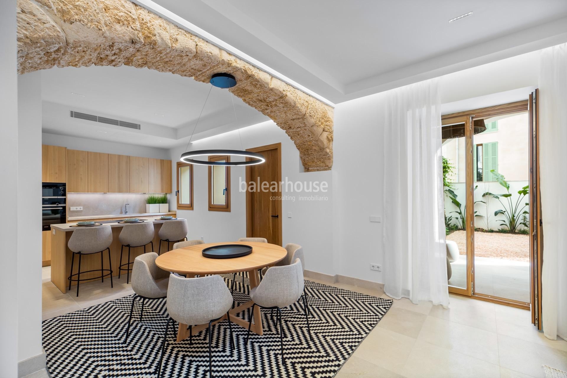 Design and tradition in this exclusive new house in Palma's historic centre