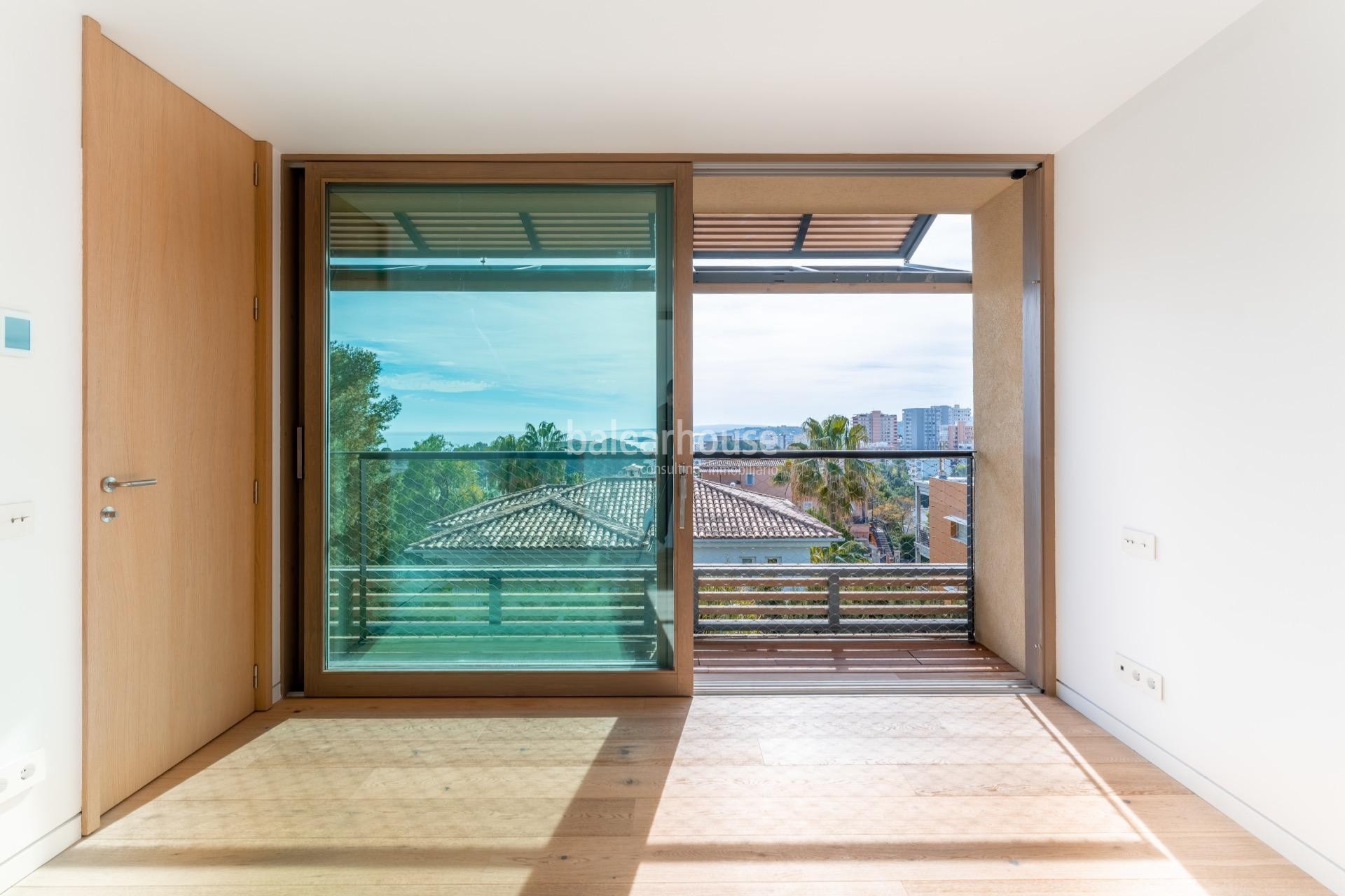 Impresionante ático con vistas al mar, piscina privada y arquitectura de diseño en Palma