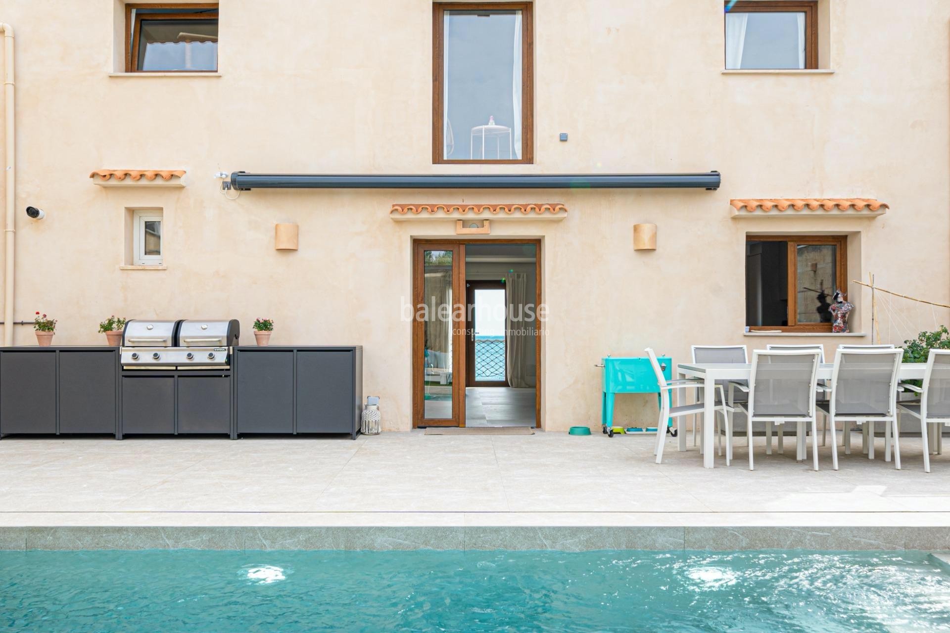 Fabelhafte Moderna Strandvilla mit Terrassen, großem Garten und Swimmingpool an der Costa de Palma