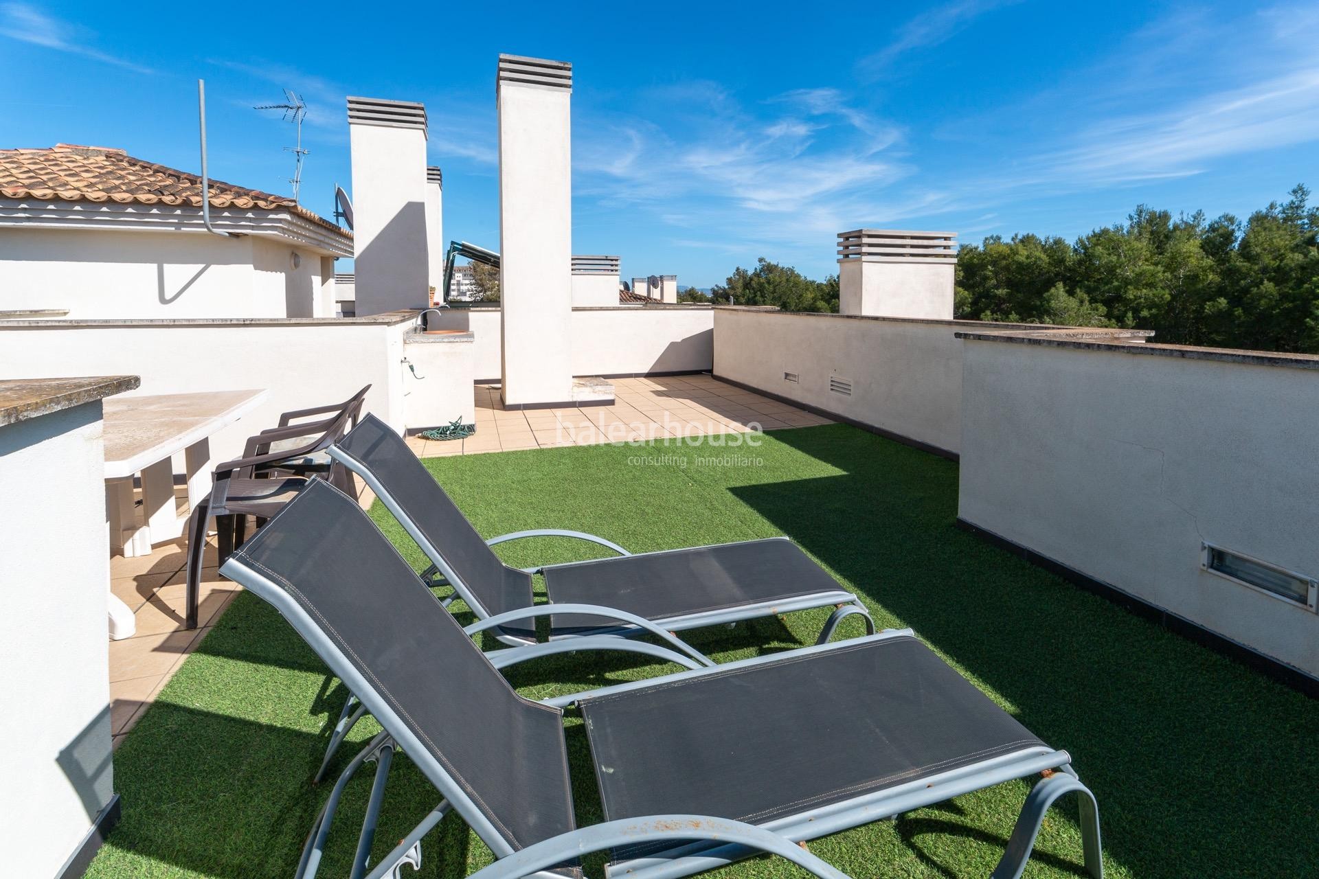 Bonito y luminoso ático con terraza y solarium privados en la verde zona de Sa Teulera en Palma