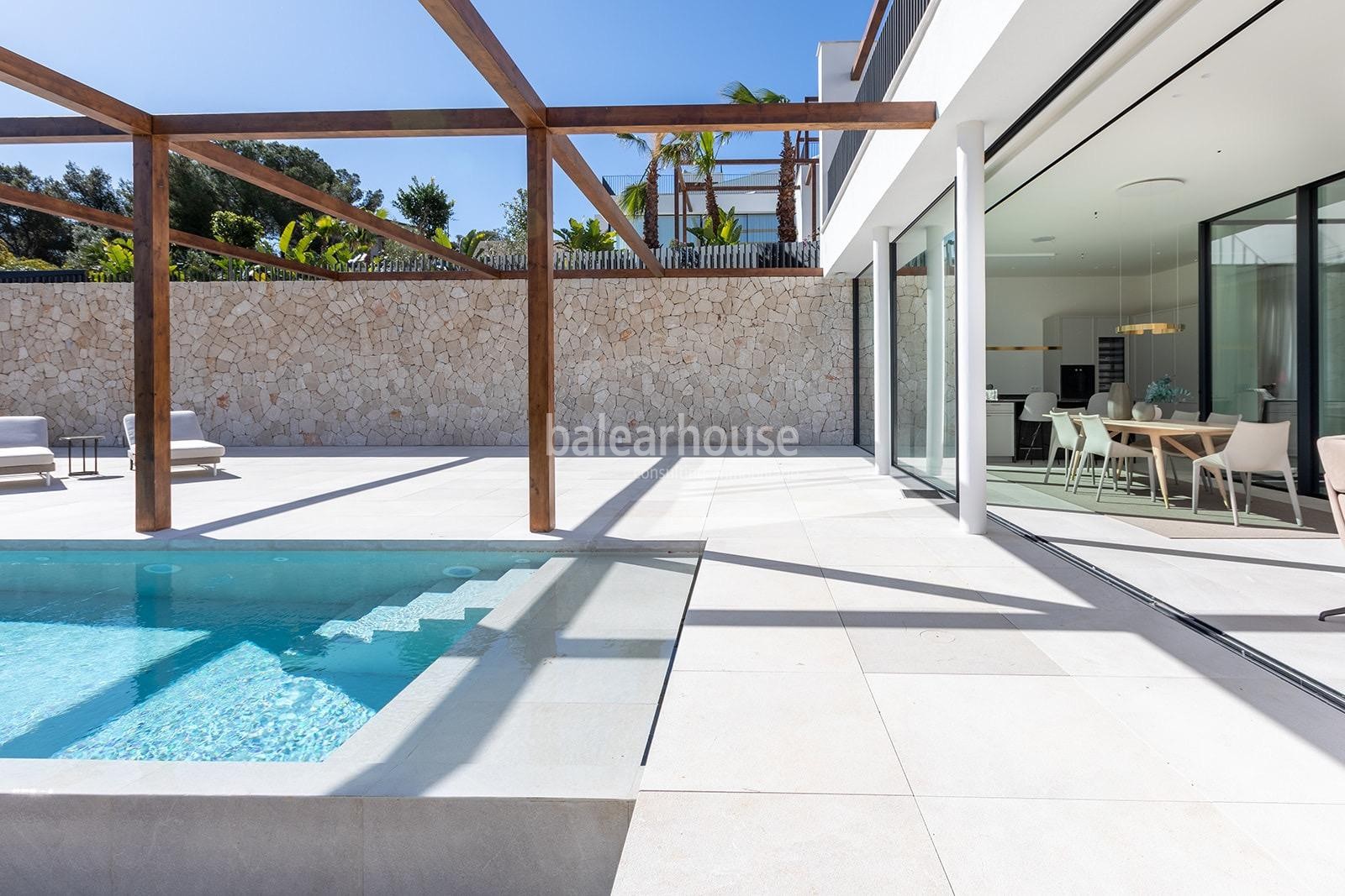 Spectacular new designer villa with high qualities and fantastic views of the hills of Palma.