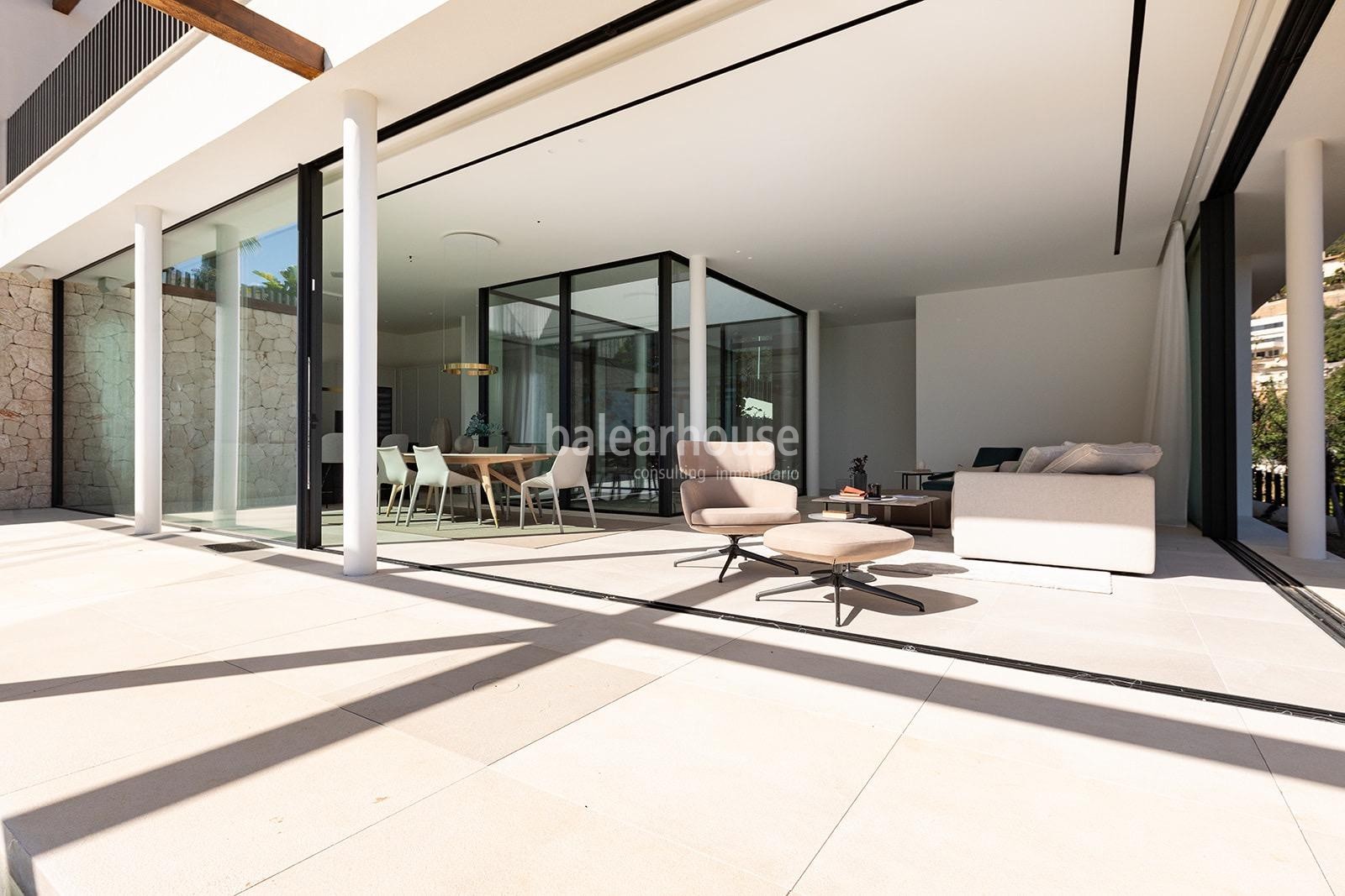 Spectacular new designer villa with high qualities and fantastic views of the hills of Palma.