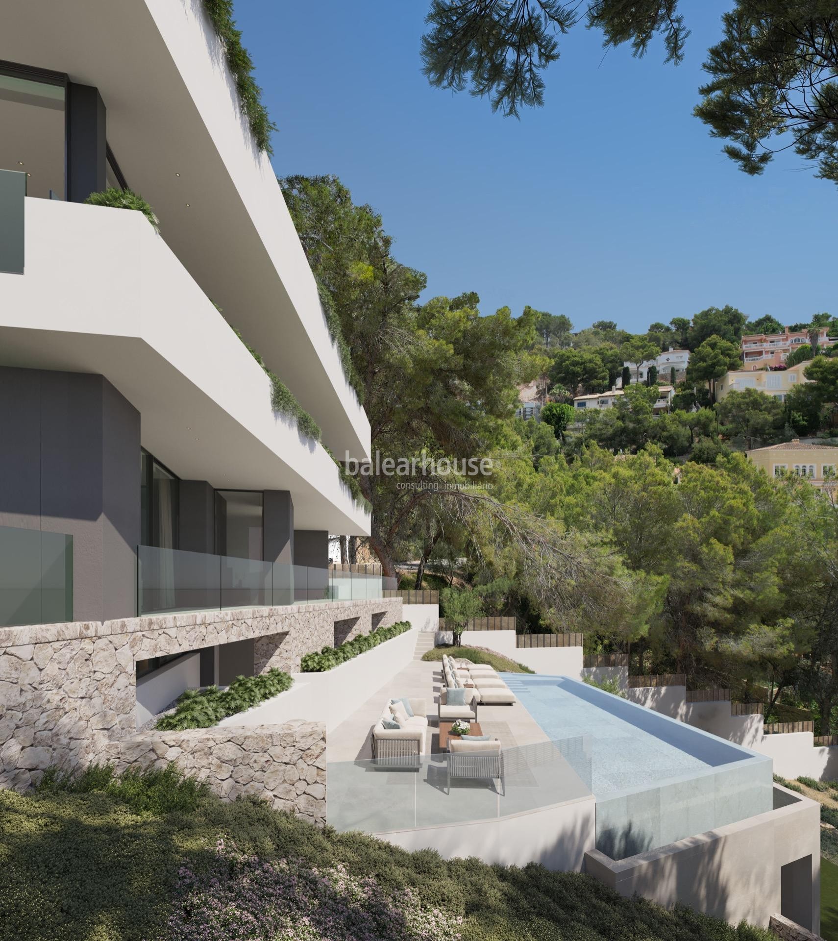 Contemporánea villa de obra nueva en Costa d’en Blanes con preciosas vistas que llegan hasta el mar