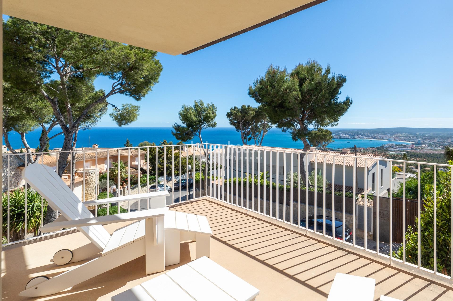 Villa im mediterranen Stil mit Meerblick ideal für Familien in Costa den Blanes