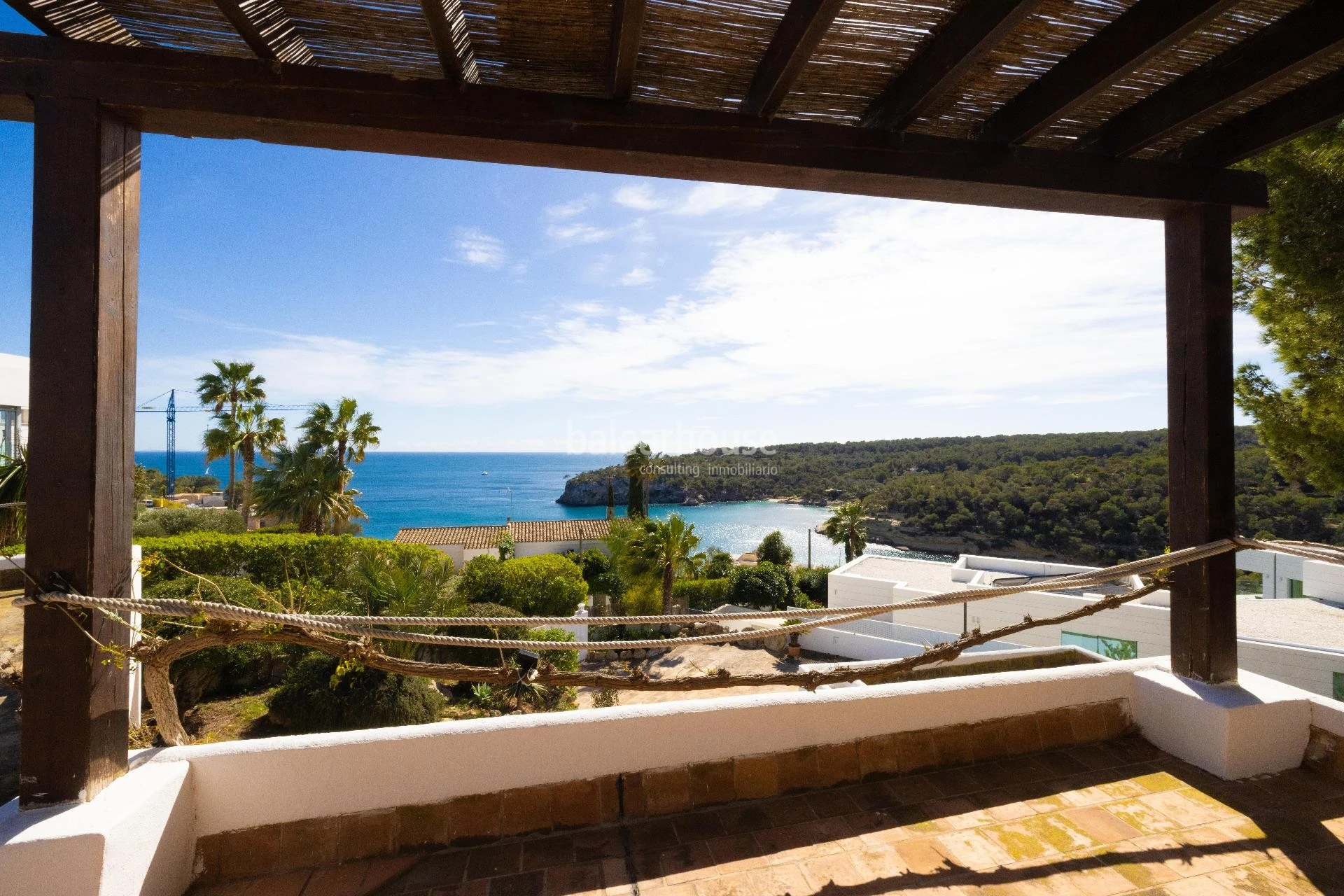 Mediterranean style villa with beautiful sea views in Sol de Mallorca