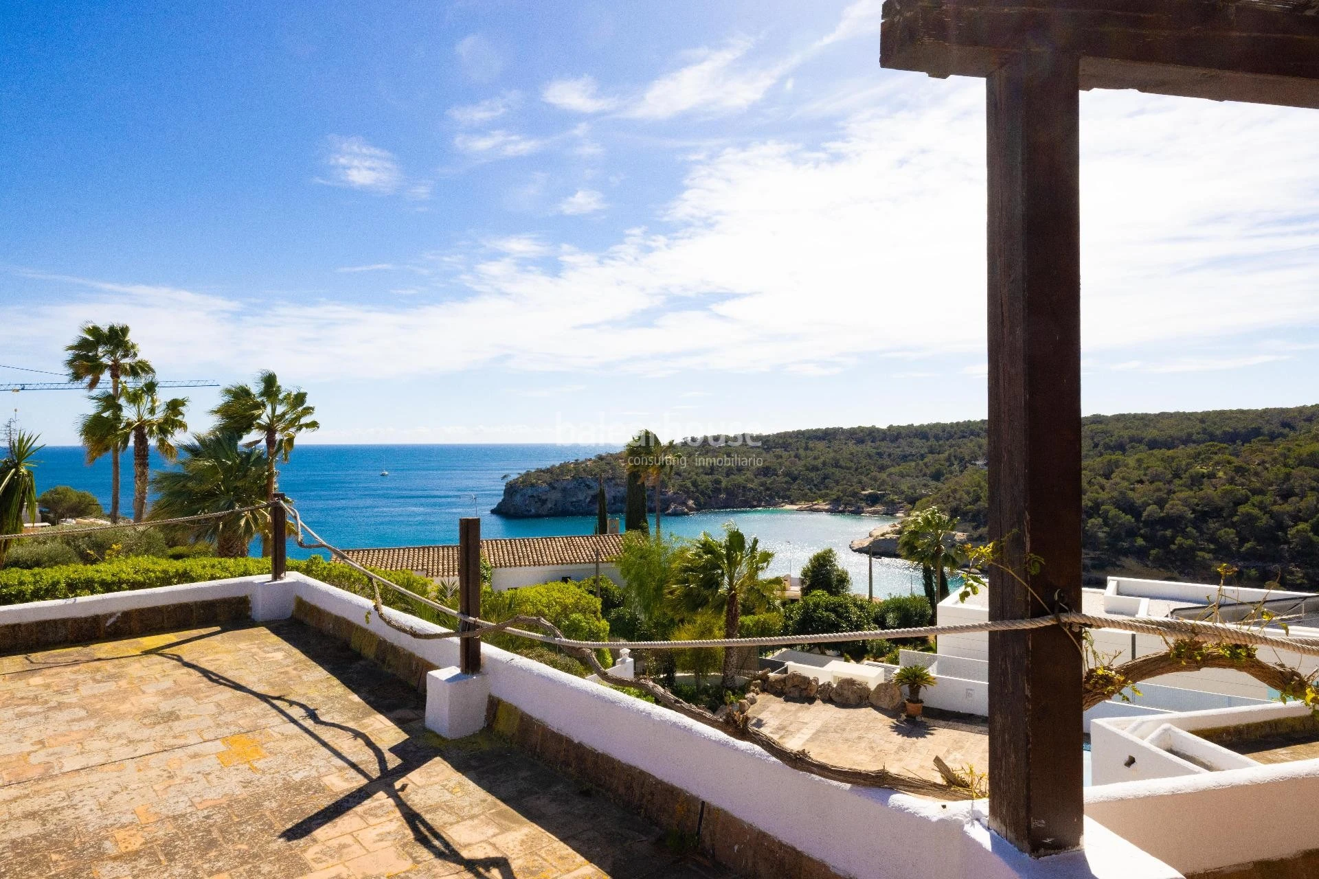 Mediterranean style villa with beautiful sea views in Sol de Mallorca
