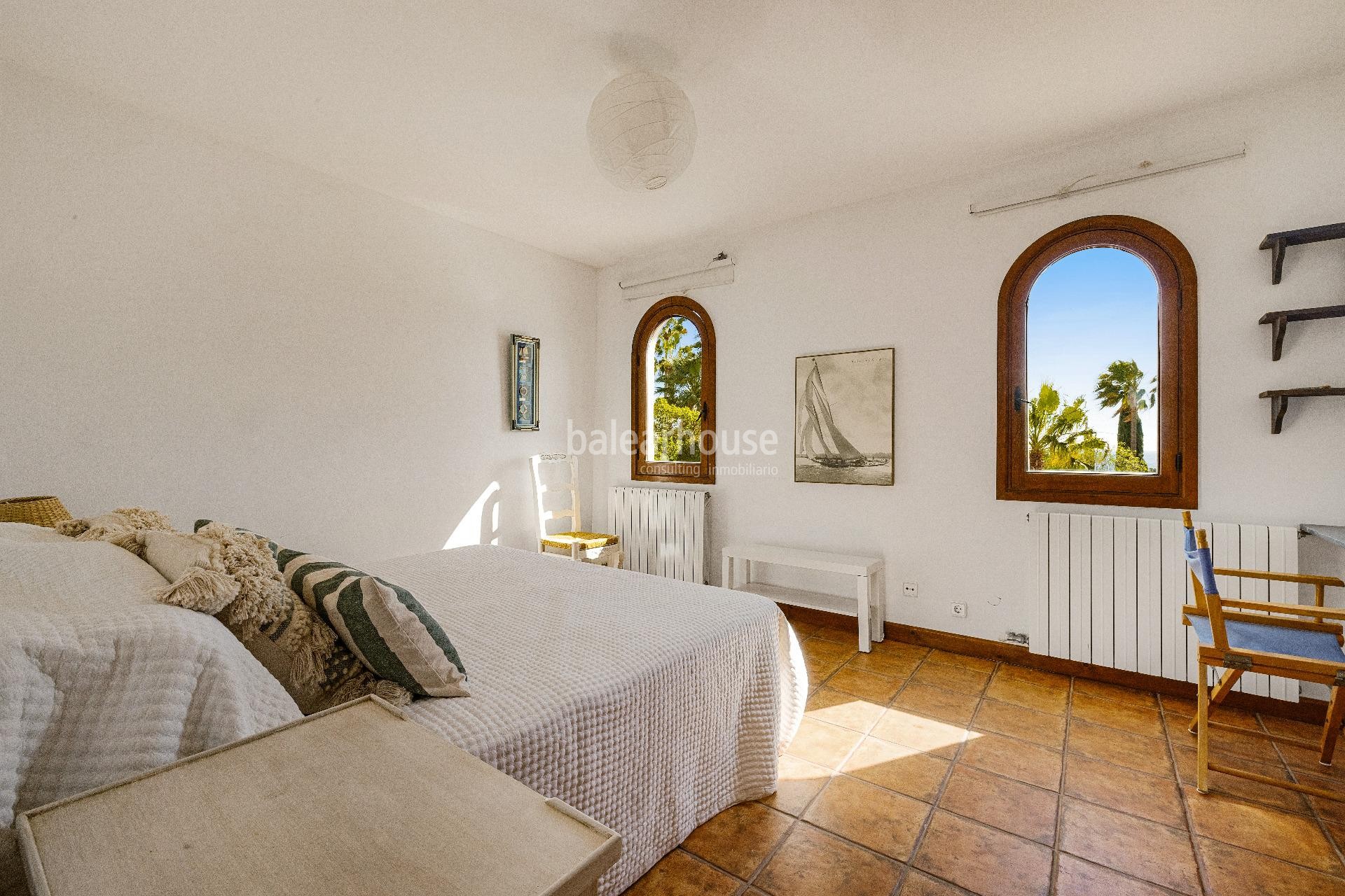Villa im mediterranen Stil mit schönem Meerblick in Sol de Mallorca
