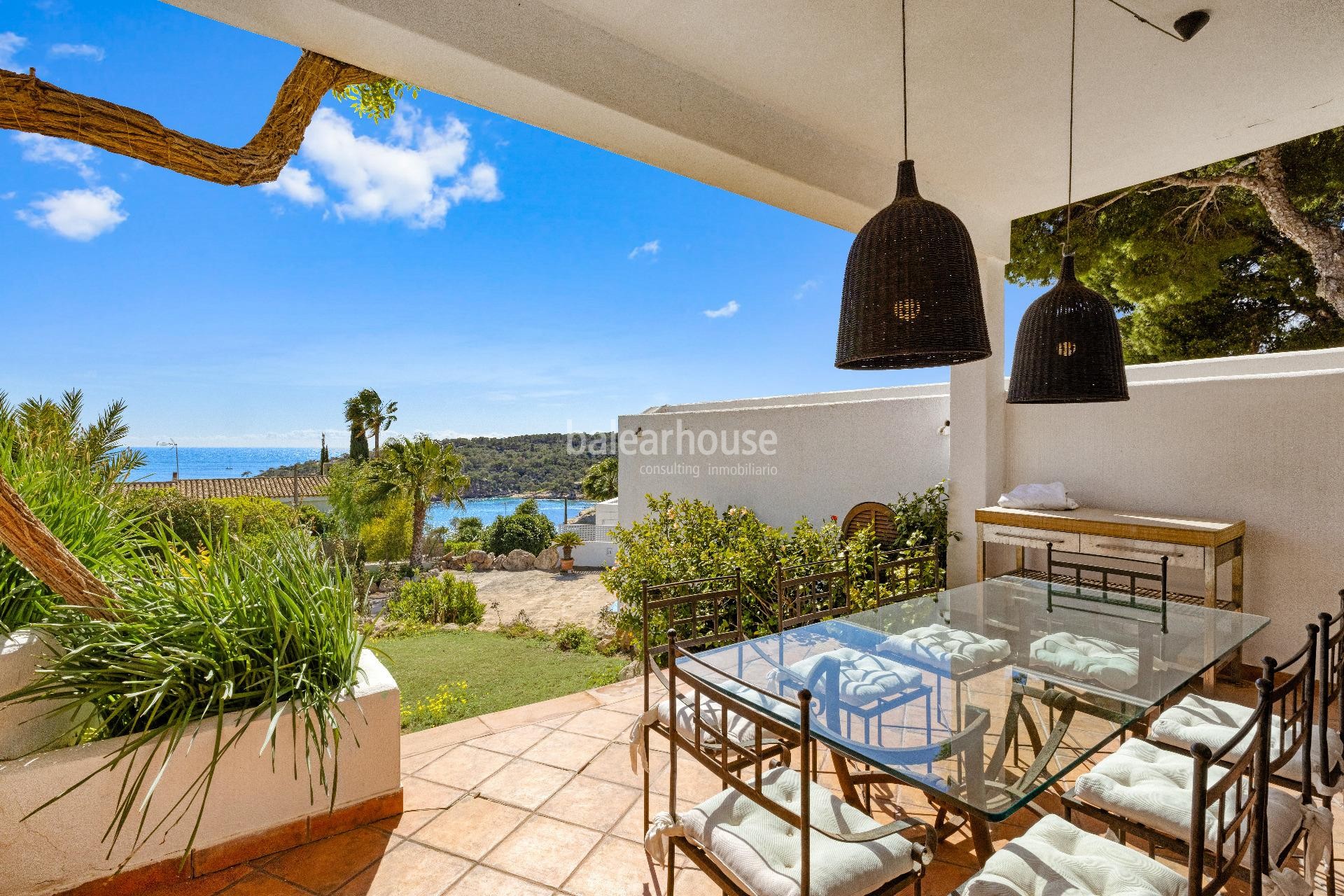 Villa im mediterranen Stil mit schönem Meerblick in Sol de Mallorca