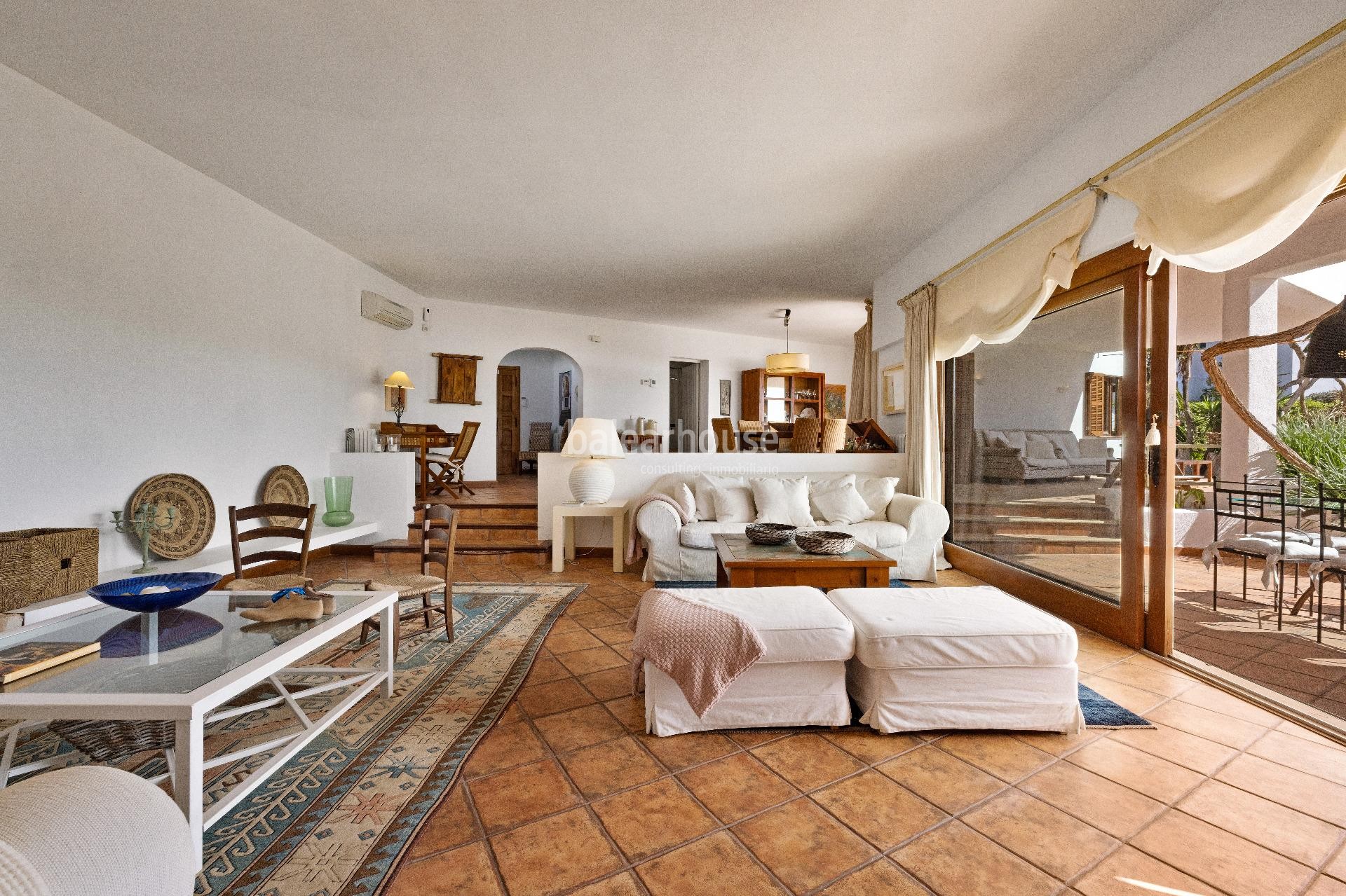 Villa im mediterranen Stil mit schönem Meerblick in Sol de Mallorca