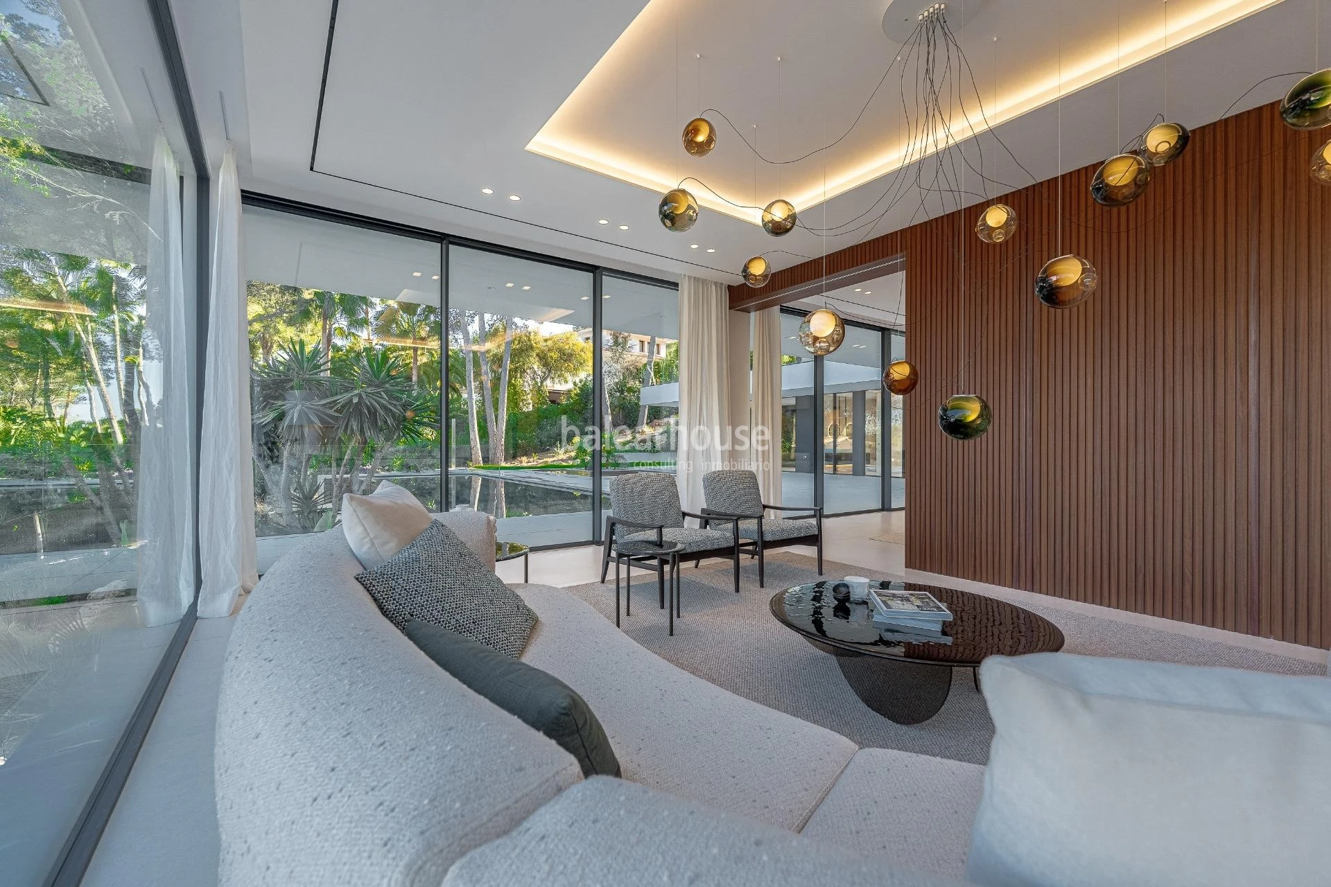 Spectacular avant-garde villa with large outdoor garden spaces and terraces in Son Vida