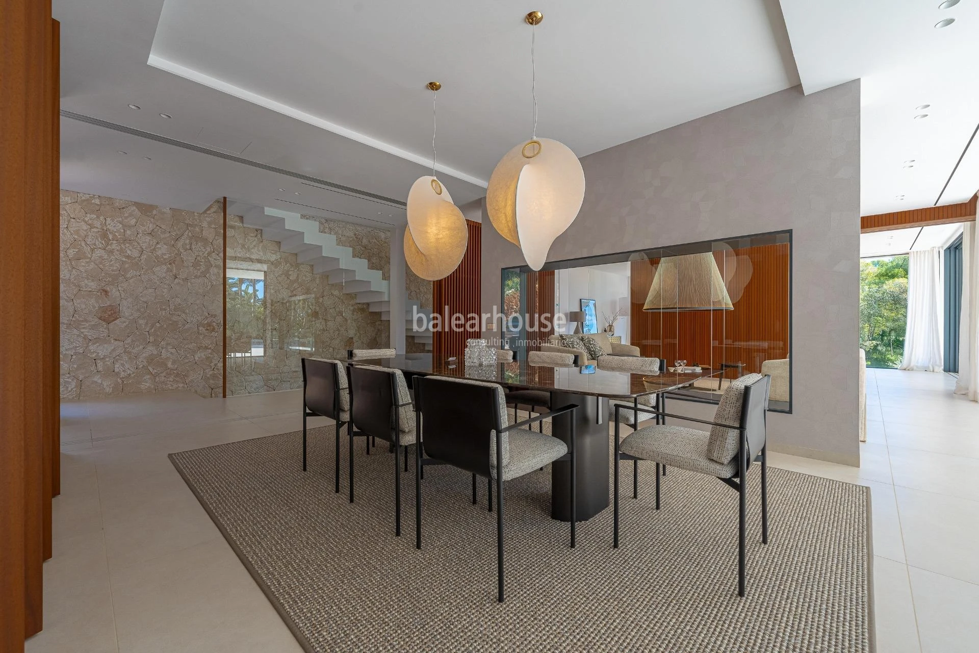 Spectacular avant-garde villa with large outdoor garden spaces and terraces in Son Vida