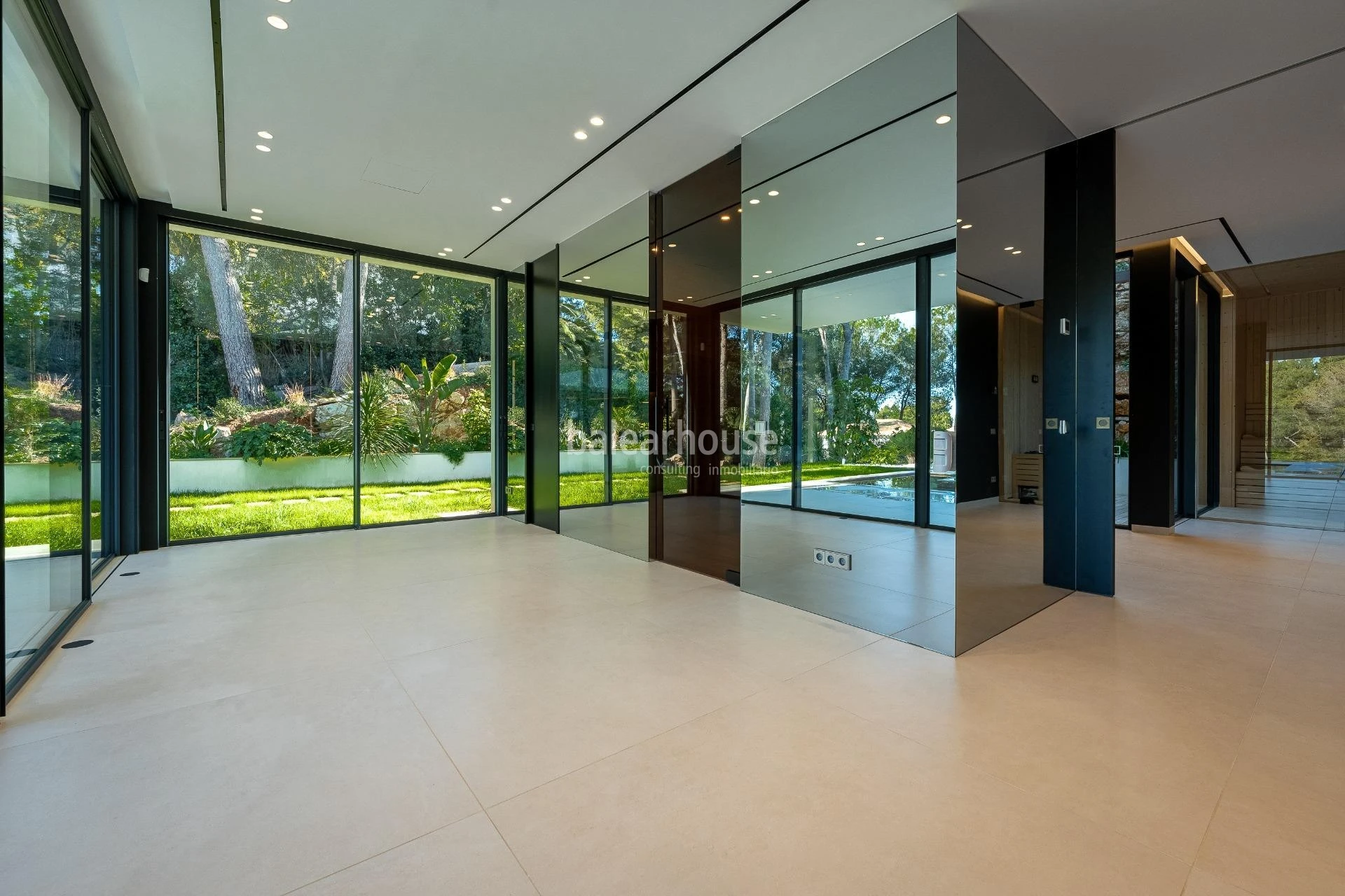 Spectacular avant-garde villa with large outdoor garden spaces and terraces in Son Vida