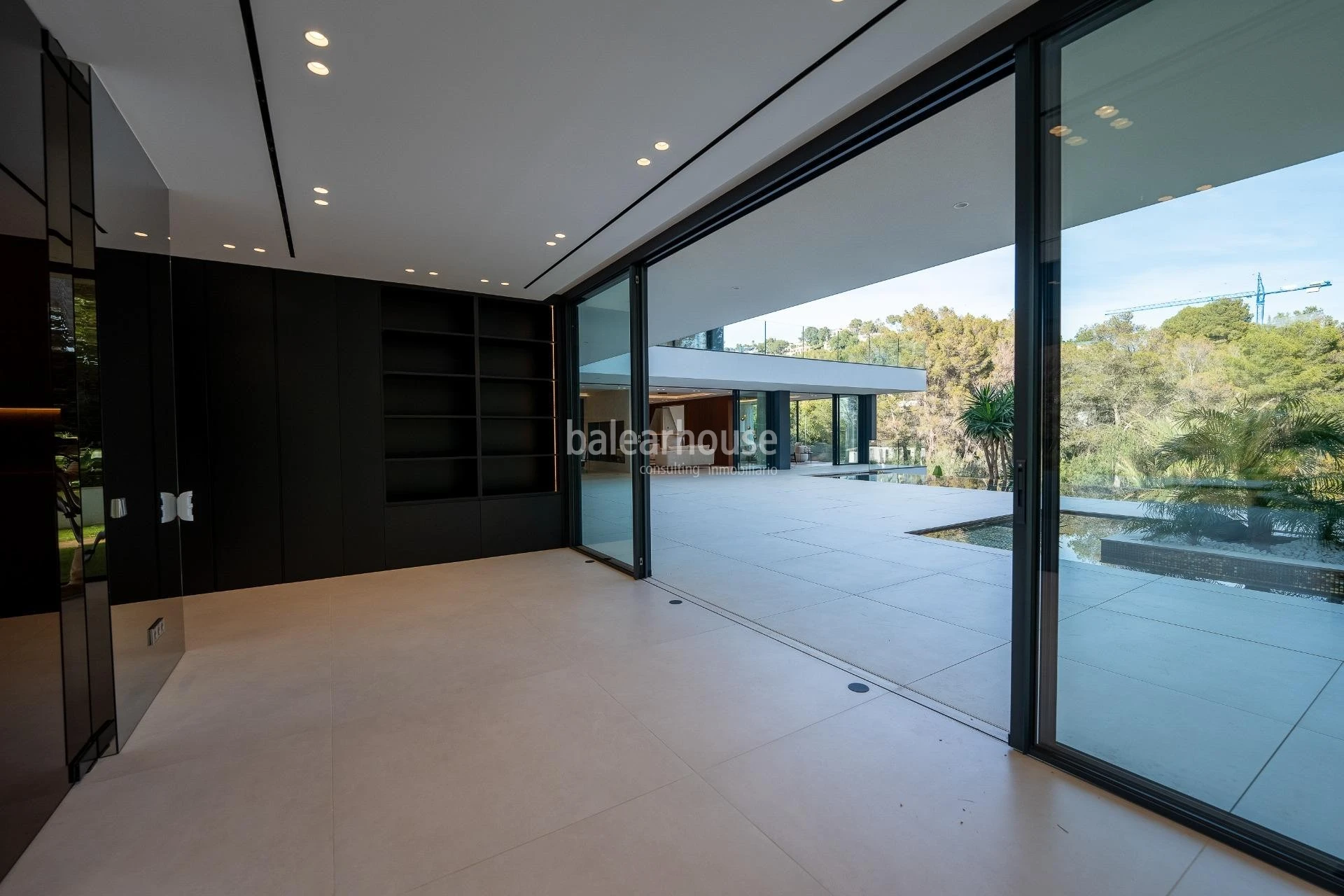 Spectacular avant-garde villa with large outdoor garden spaces and terraces in Son Vida