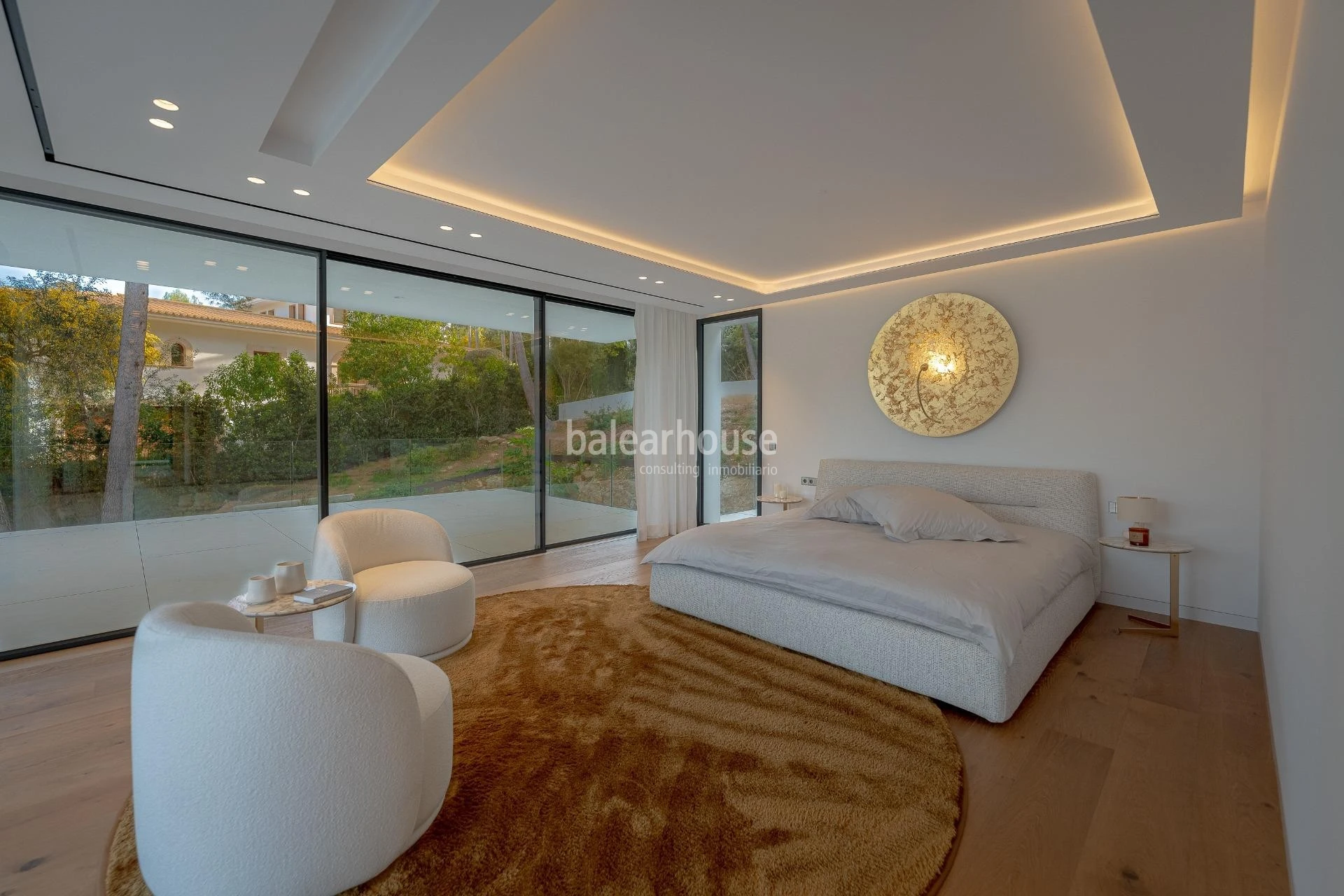 Spectacular avant-garde villa with large outdoor garden spaces and terraces in Son Vida