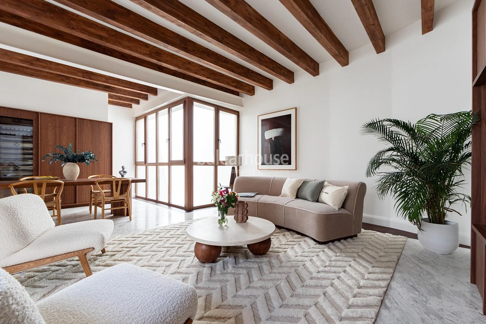 Unverbaubarer Blick über die Stadt in diesem Duplex-Penthouse mit Solarium im historischen Stadtzent